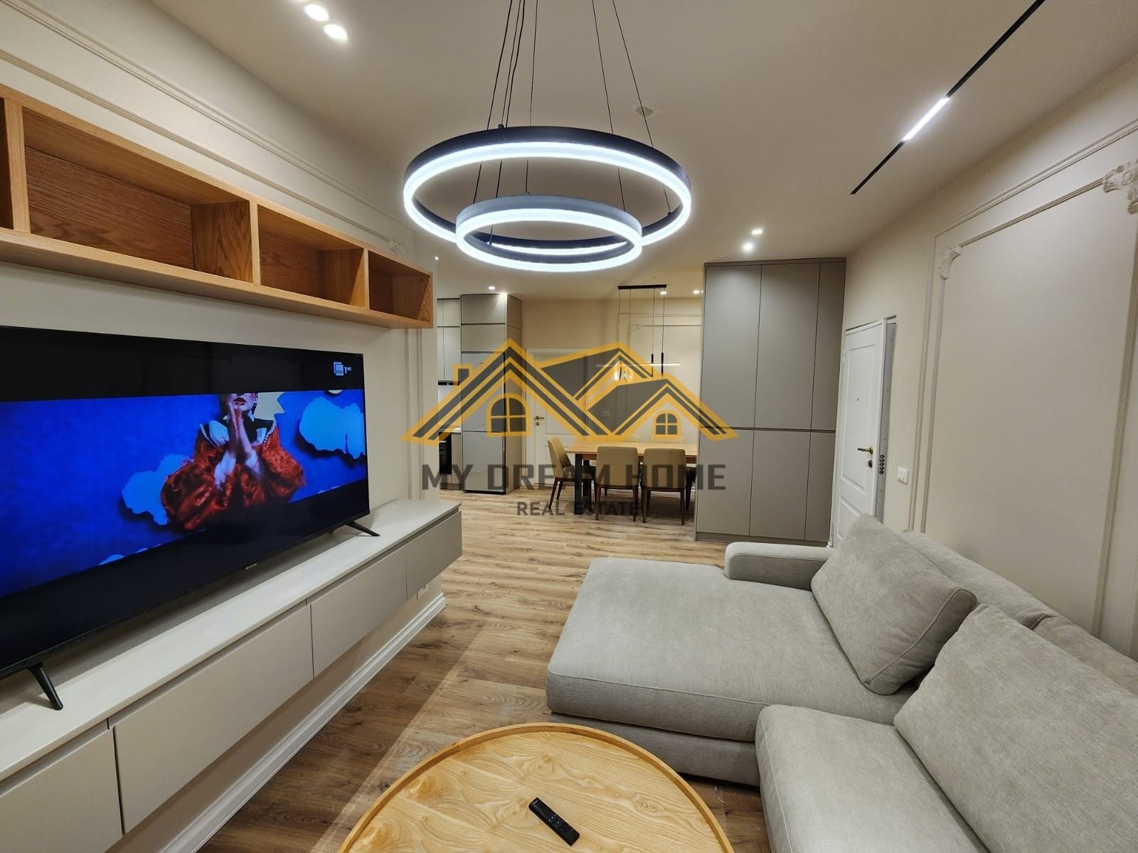 SHITET SUPER APARTAMENT 2+1 PLAZH DURRES !!!