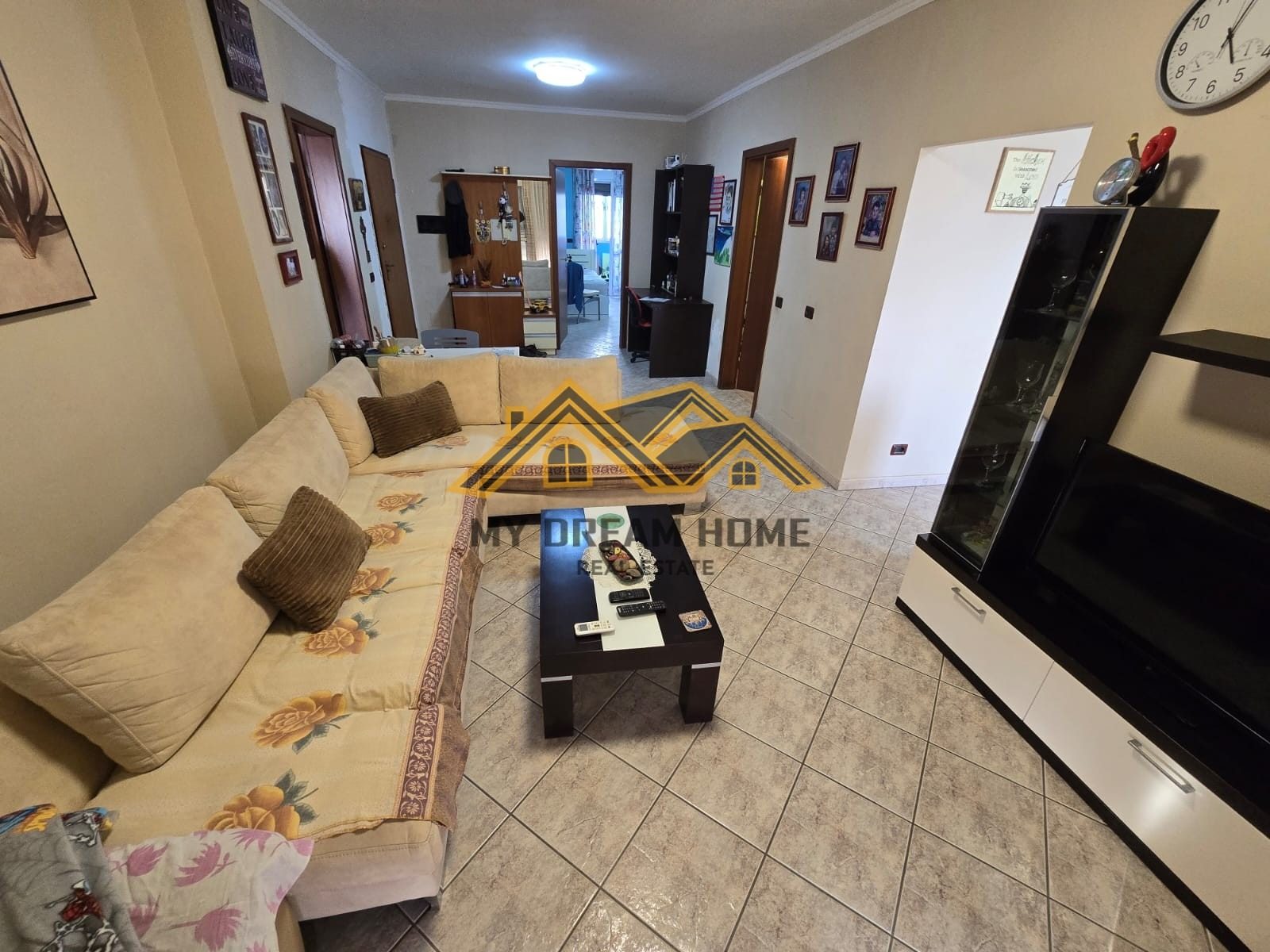 SHITET APARTAMENT 2+1 ME PAMJE NGA PORTI DURRES!! 2