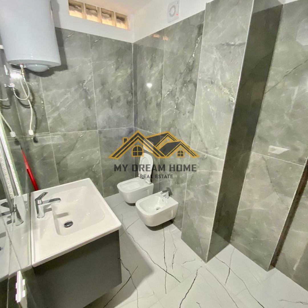 SHITET APARTAMENT 2+1+2 PRAN MARKATES DURRES! 2