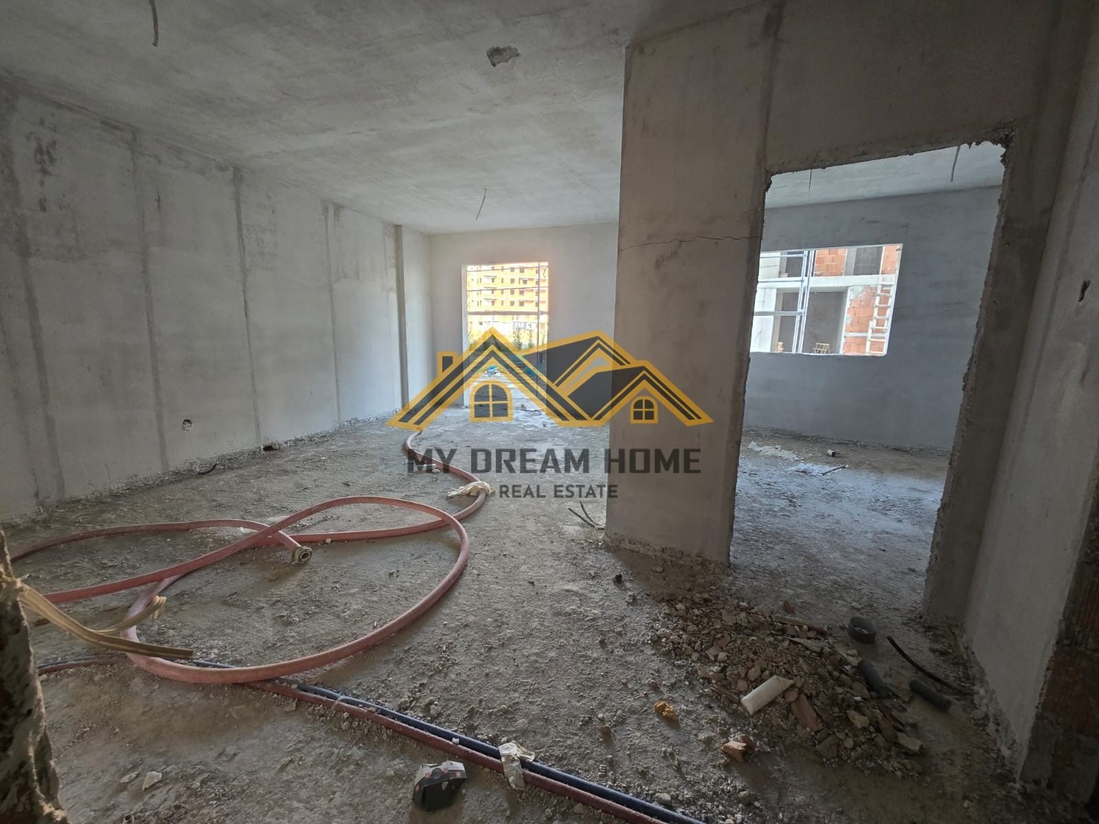 SHITET APARTAMENT 1+1 ME OBORR NE REZIDENCEN E RE NE ,GOLEM! 3