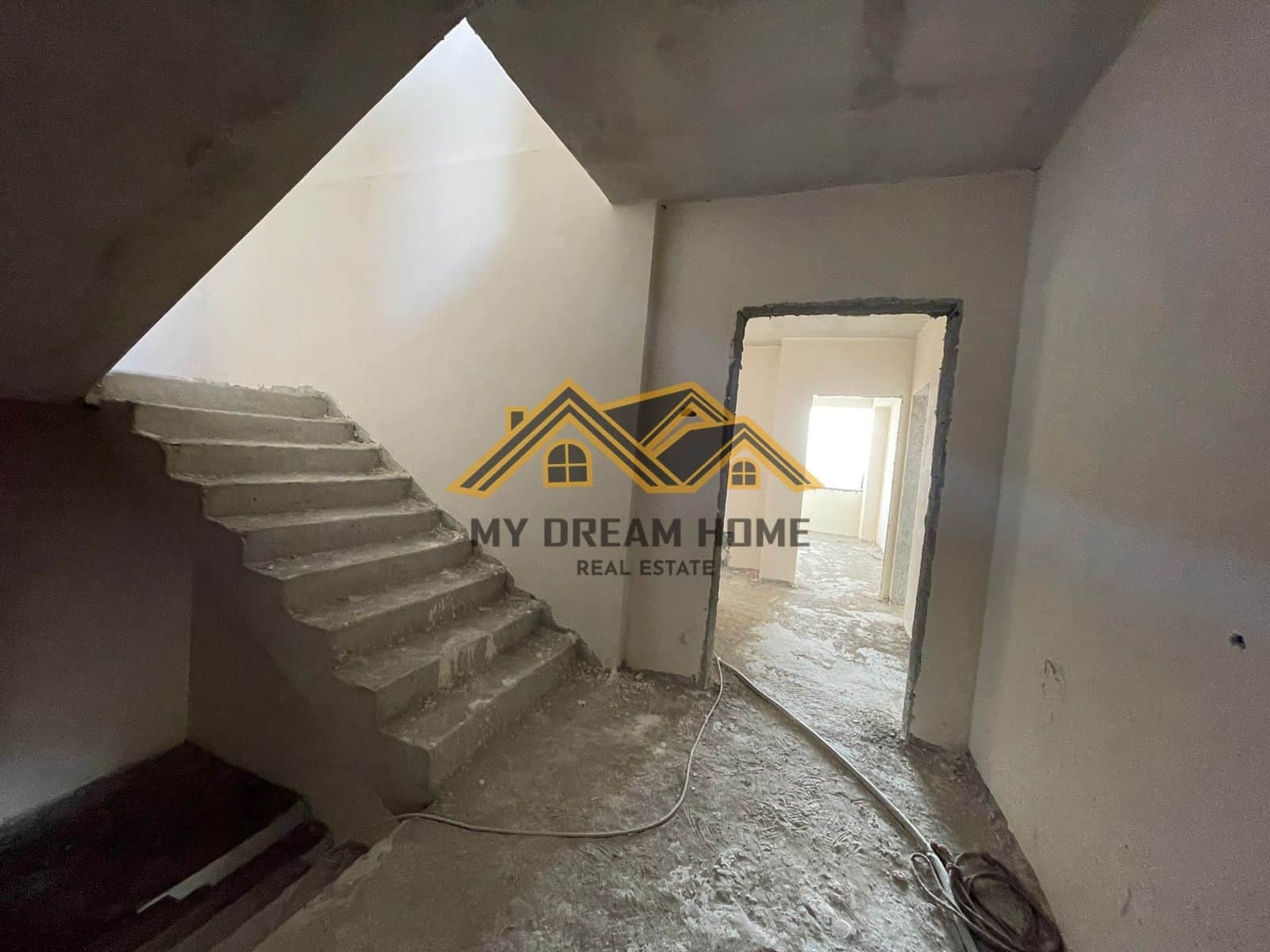 SHESIM APARTAMENT 2+1, RRUGA A.GOGA, DURRES! 2