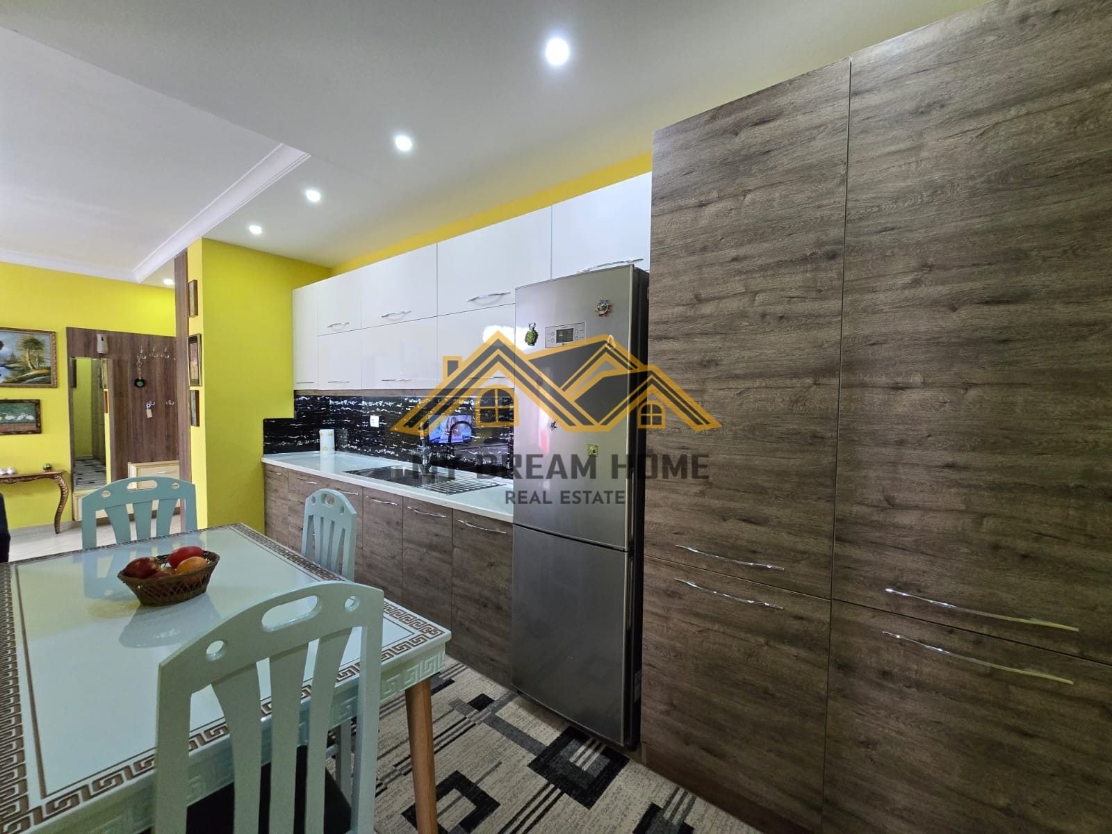 SHITET APARTAMENT 2+1 PLAZH, DURRES! 2
