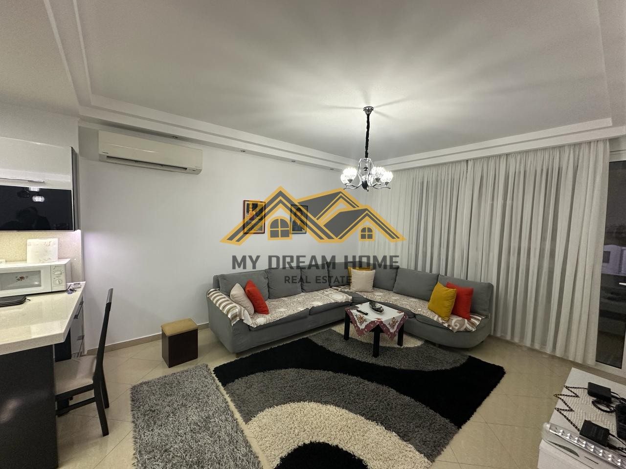 SHITET APARTAMENT 2+1 NE PLAZH,DURRES! 2