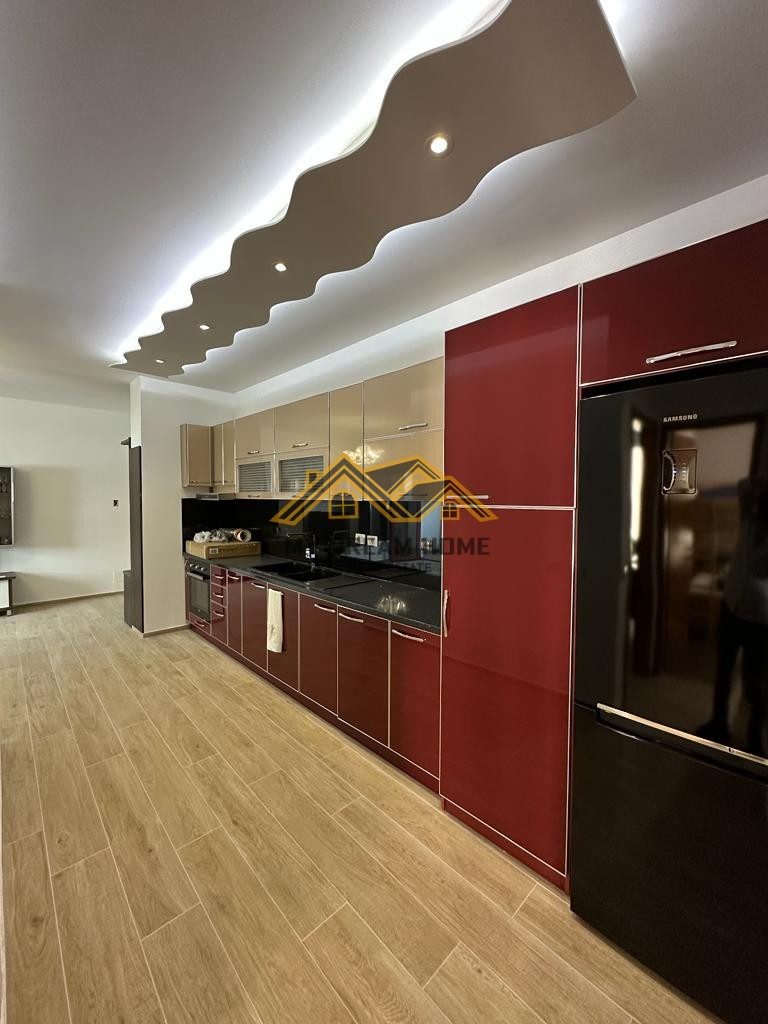 SHITET APARTAMENT 2+1 PLAZH, DURRES!