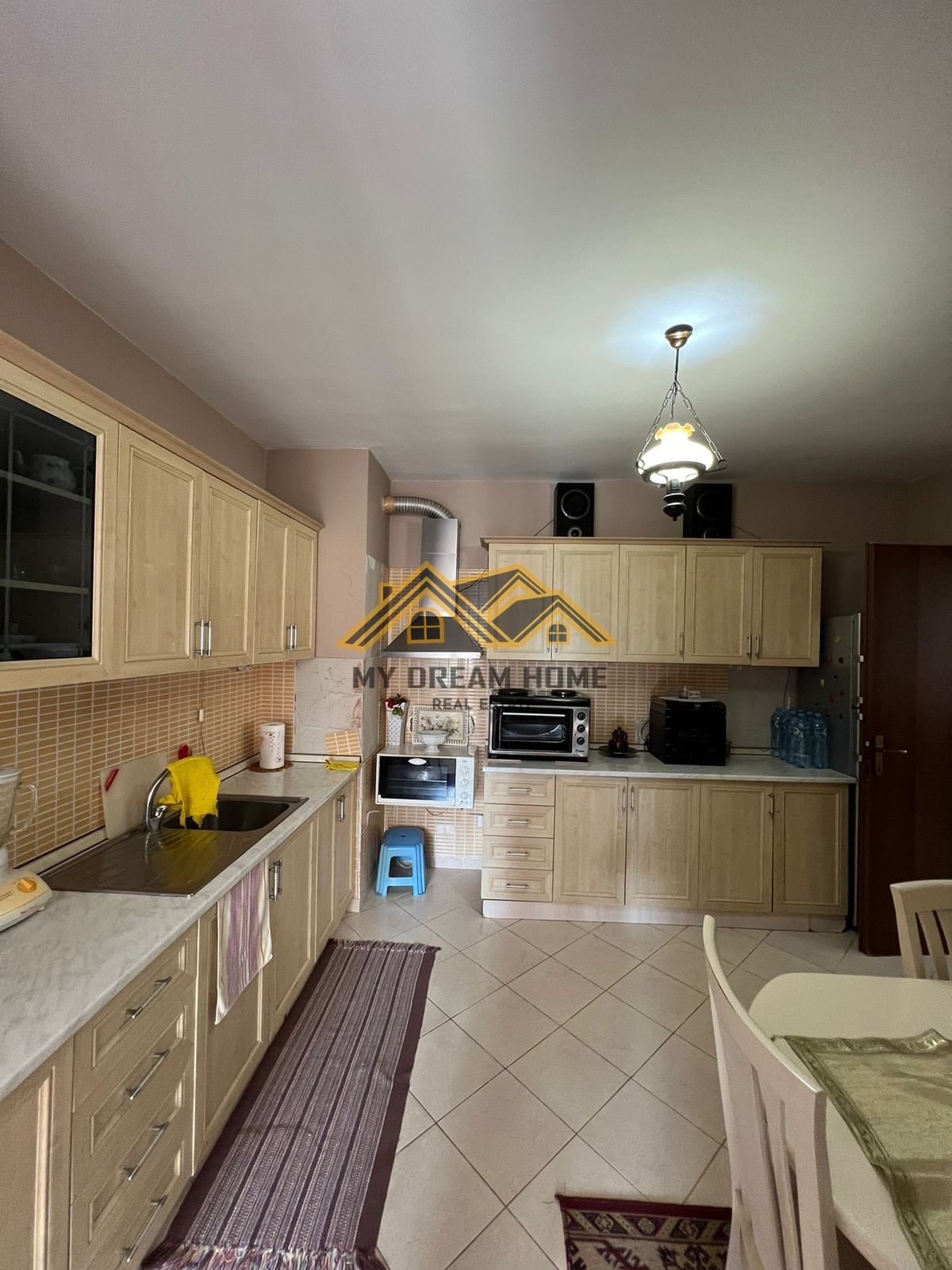 SHITET APARTAMENT 3+1+2T+2BALLKONE ME PAMJE DETI NE VOLLGA! 2