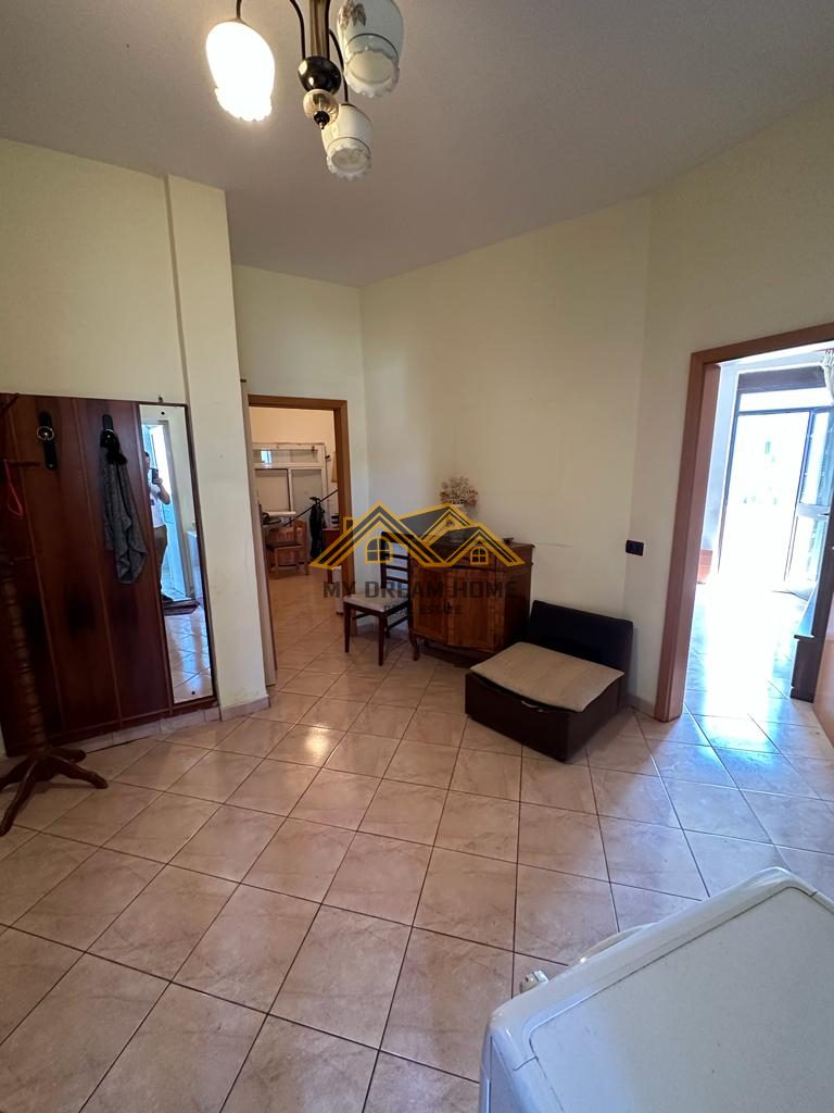 SHITET APARTAMENT 2+1 NE QENDER TE DURRESIT! 2