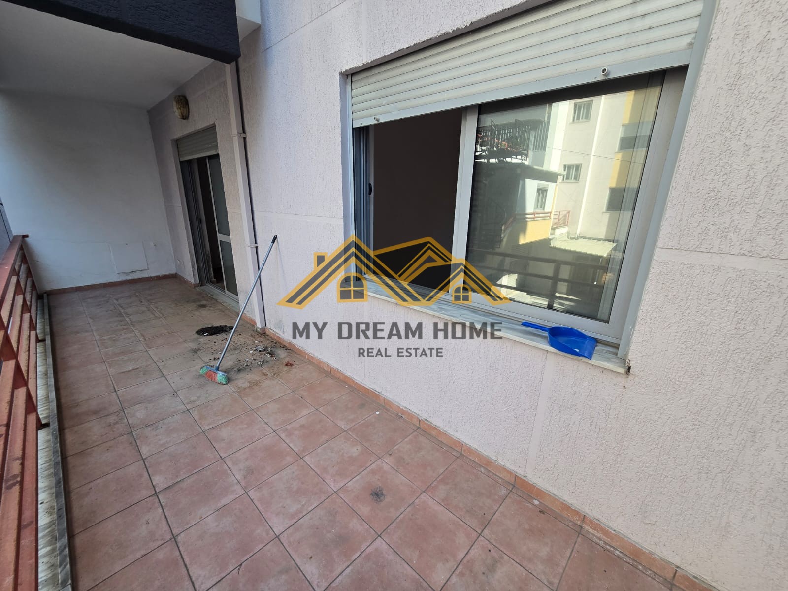 SHITET APARTAMENT 1+1 NE PLAZH DURRES!