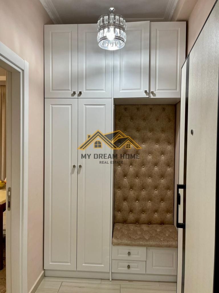 SHITET APARTAMENT 2+1 TEK OXHAKU, XHAMIA XHURA TIRANE! 2