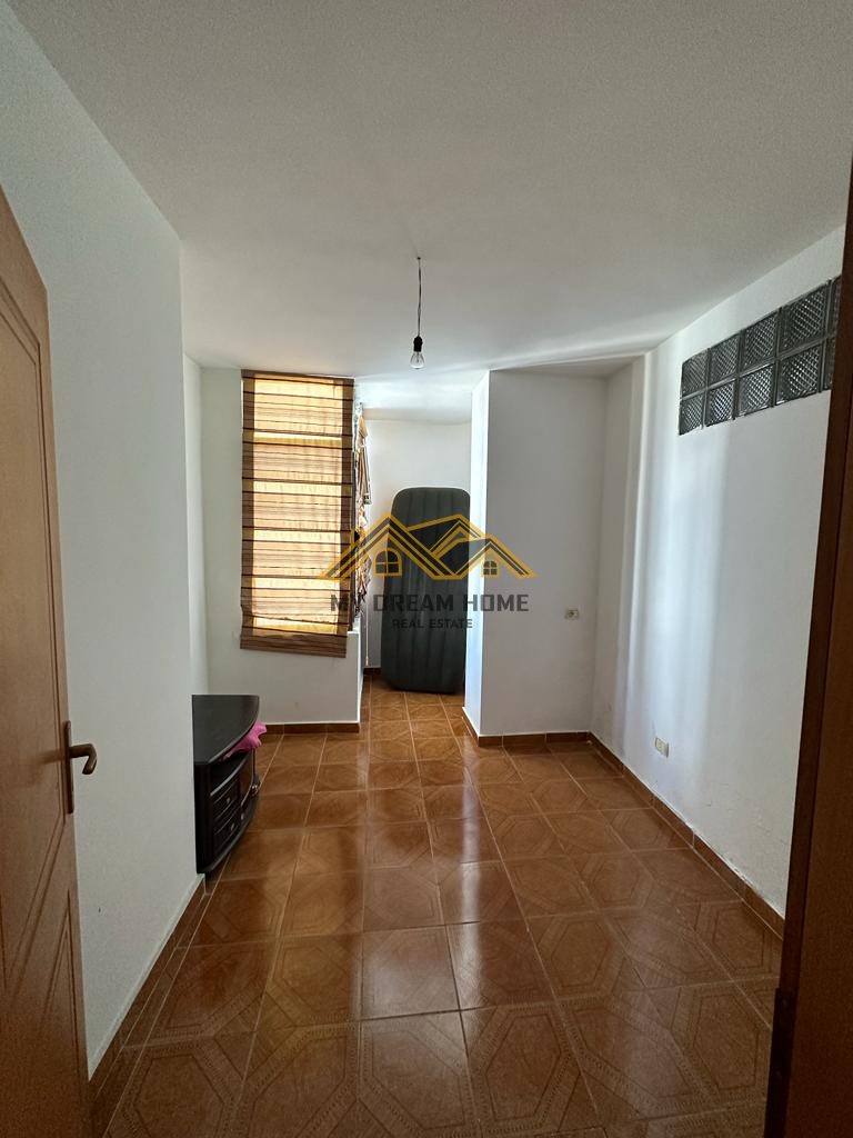 SHESIM APARTAMENT 2+1+2 NE GOLEM 150M NGA DETI PRAN HOTEL “FLOWER”! 3