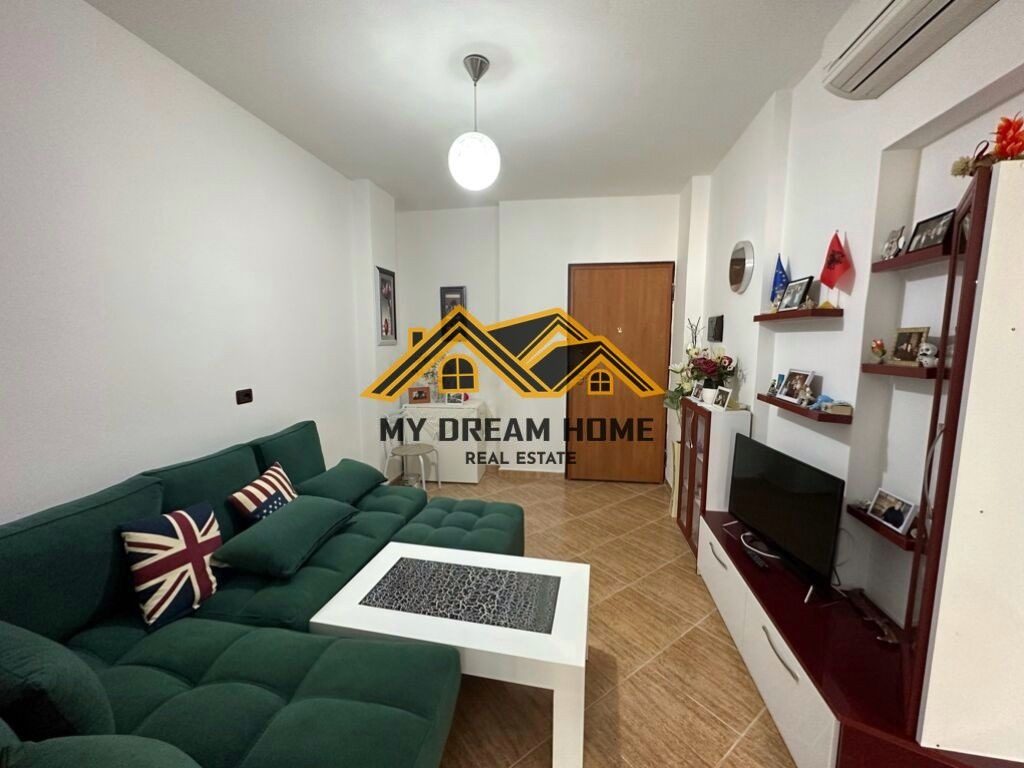 SHITET APARTAMENT 1+1 NE DURRES PRANE UJSJELLES KANALIZIME! 2