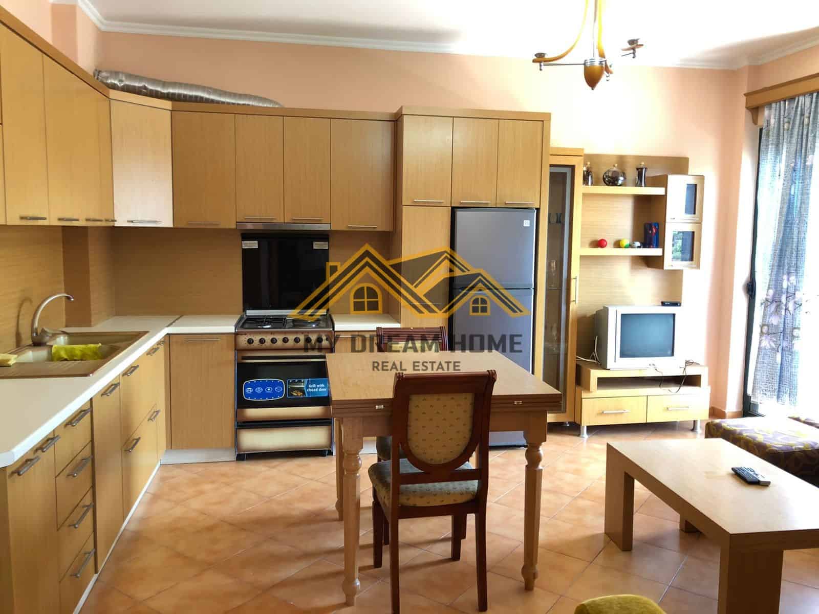SHITET APARTAMENT 1+1 TEK MALI I ROBIT