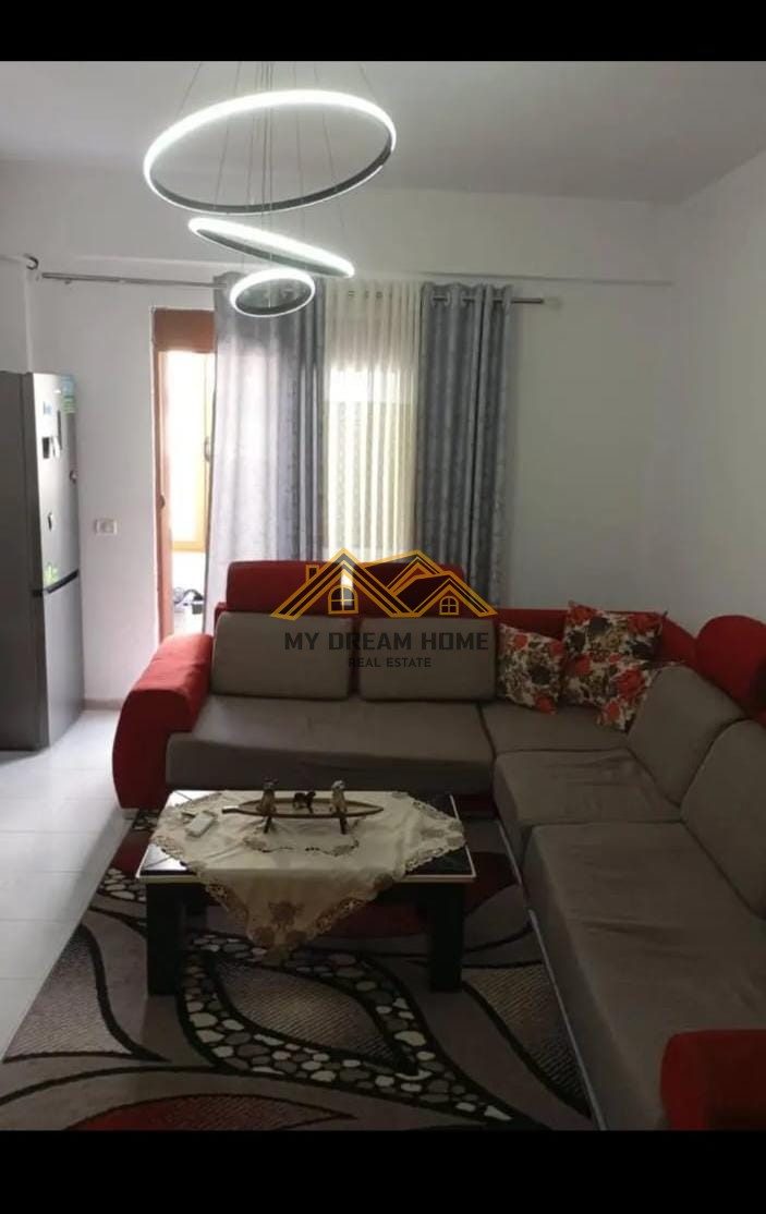 SHITET APARTAMENT 1+1 PLAZH DURRES!