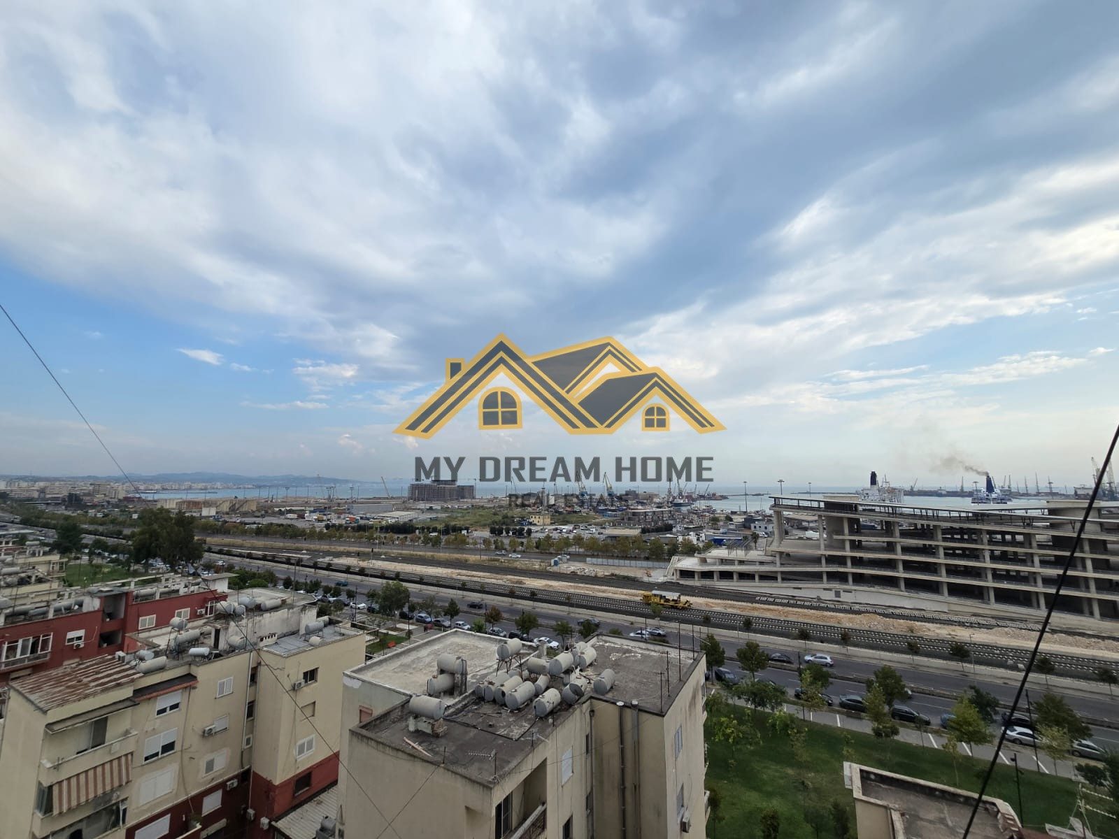 SHITET GARSONIERE UKD DURRES FULL PAMJE DETI!!