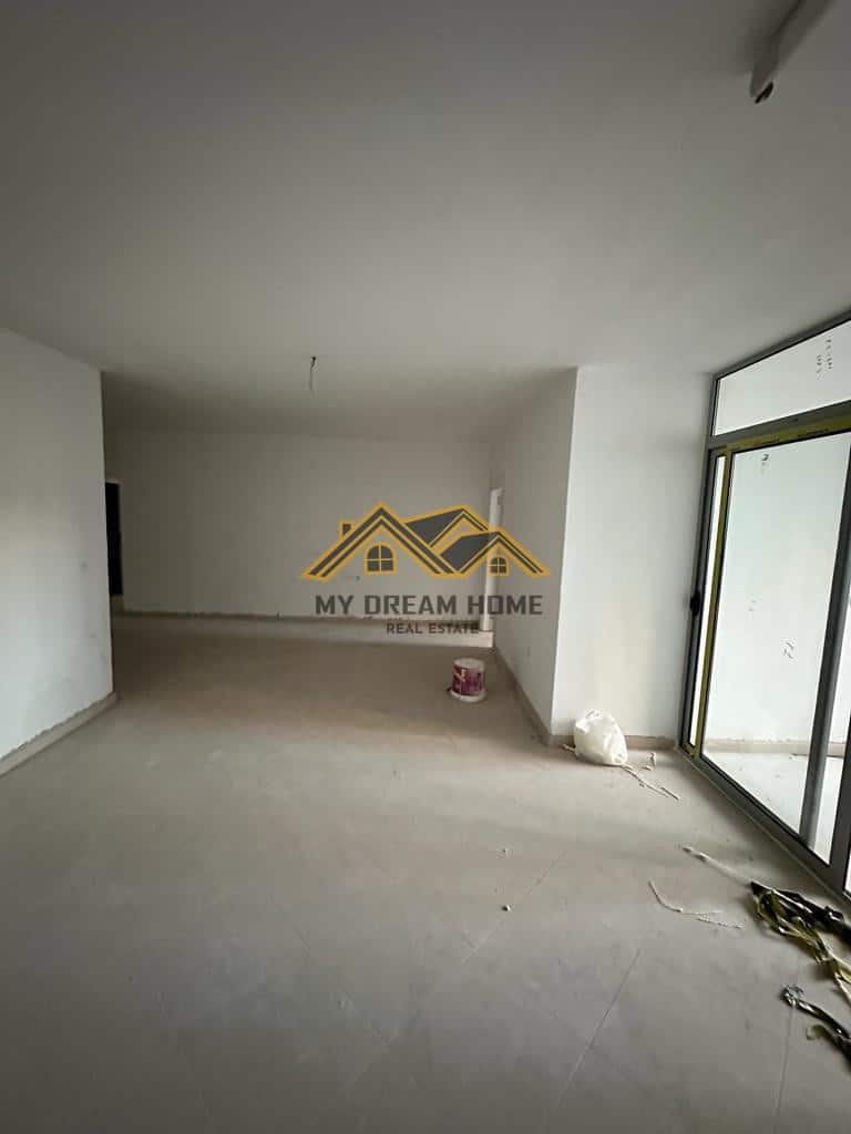 SHITET APARTAMENT 2+1 TEK KOMPLEKS JEDAS QENDER DURRES