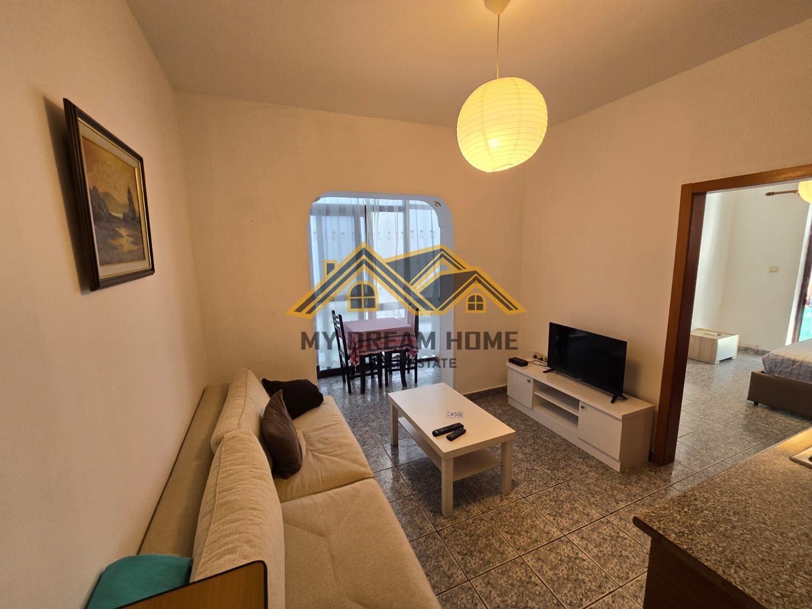 Apartament 1+1 Në Shitje në Plazh Durrës 2