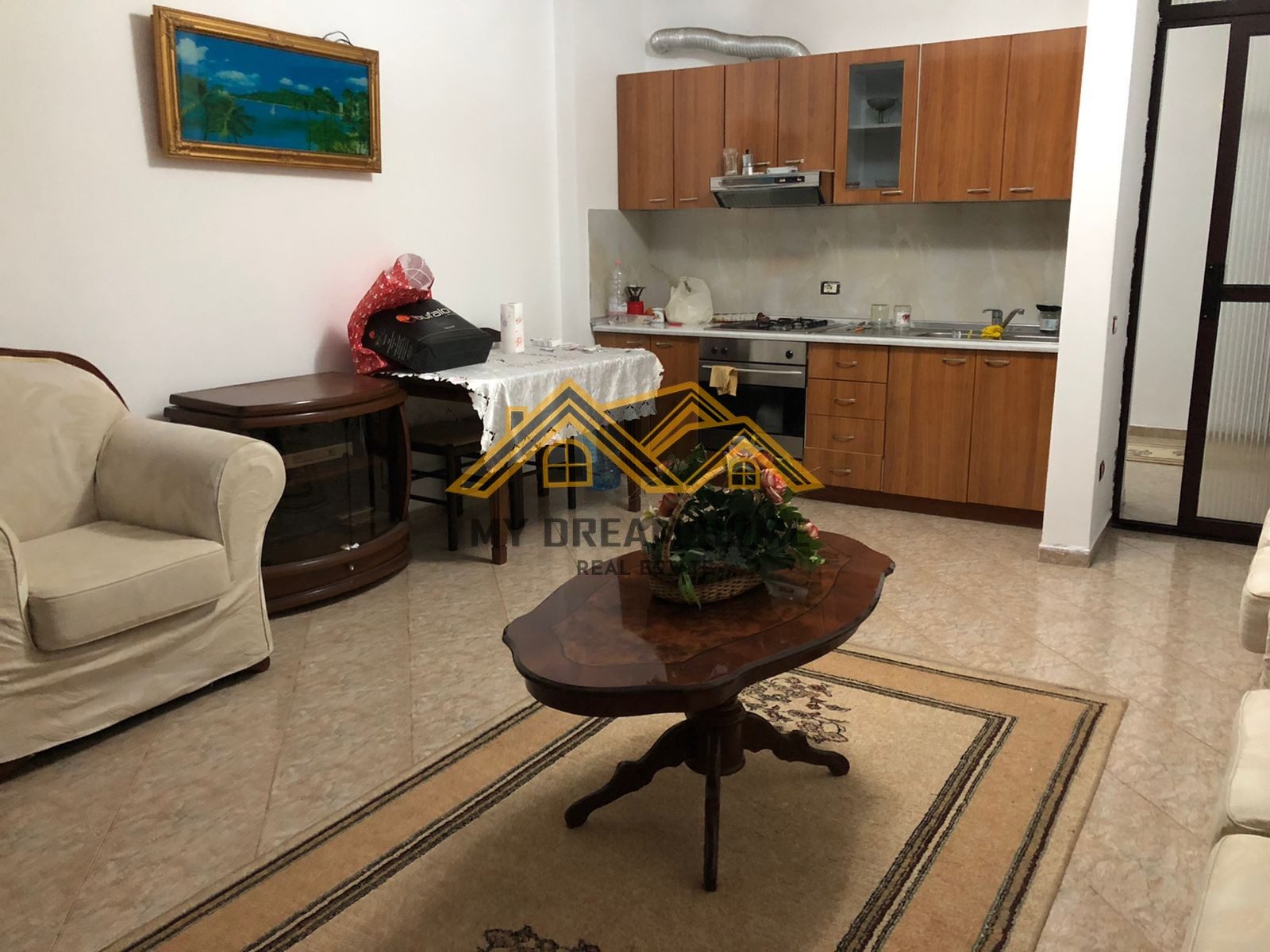 SHITET APARTAMENT 1+1 TE ISH RAJONI!