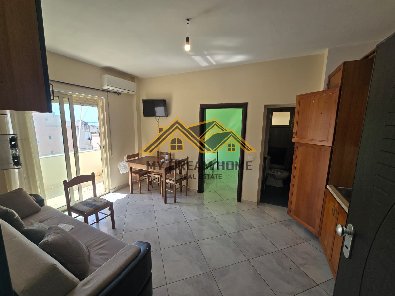 SHITET APARTAMENT 1+1 NE PLAZH RROTA KUQE, DURRES 2