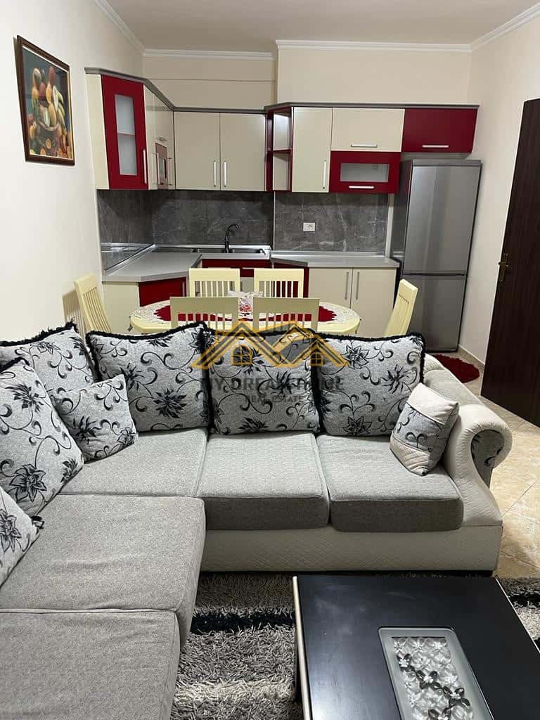 SHITET APARTAMENTI 2+1+2 AFER KAZAZIT!