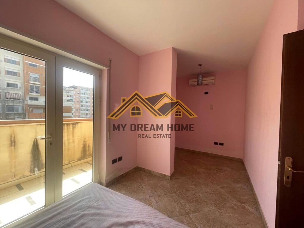 SHITET APARTAMENT 2+1 ,NE PLAZH RROTA E KUQE ! 3