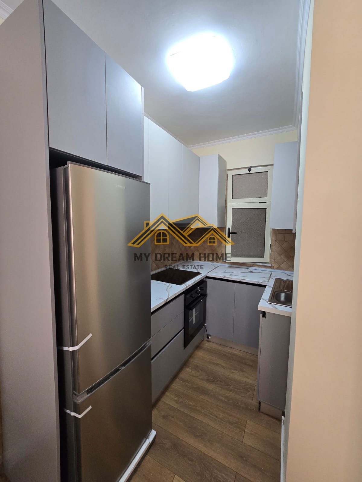 SHITET APARTAMENT 2+1 PLAZH ILIRIA DURRES 3