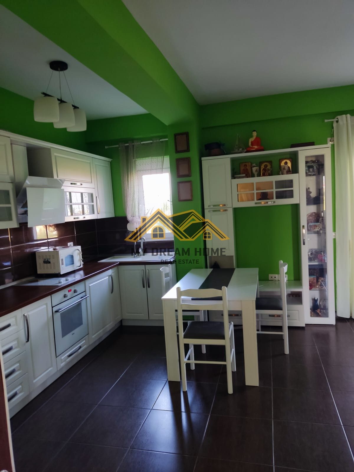 SHITET APARTAMENT 2+1 NE QERRET !!! 4