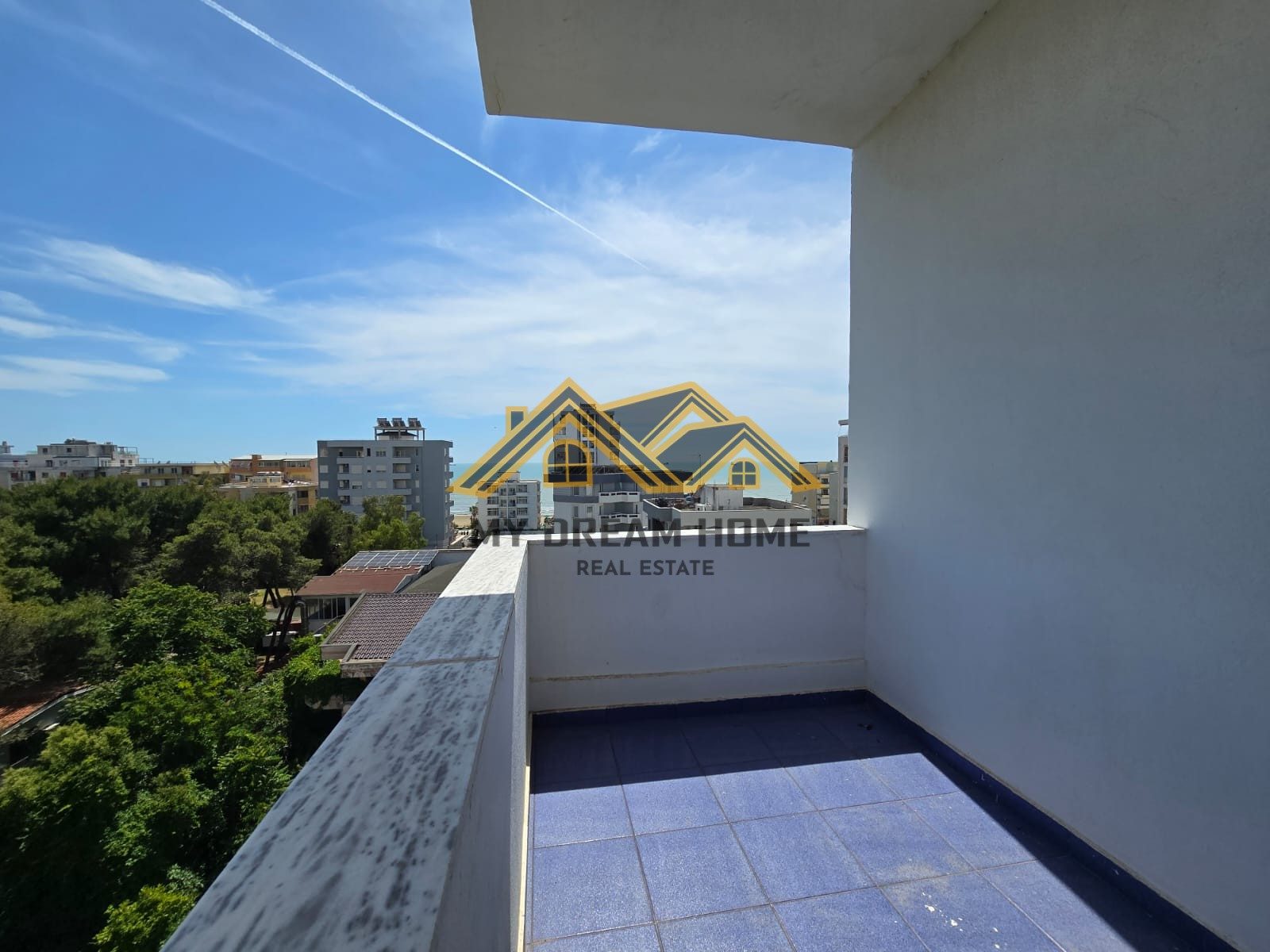 SHITET APARTAMENT 2+1 NE PLAZH DURRES !!!
