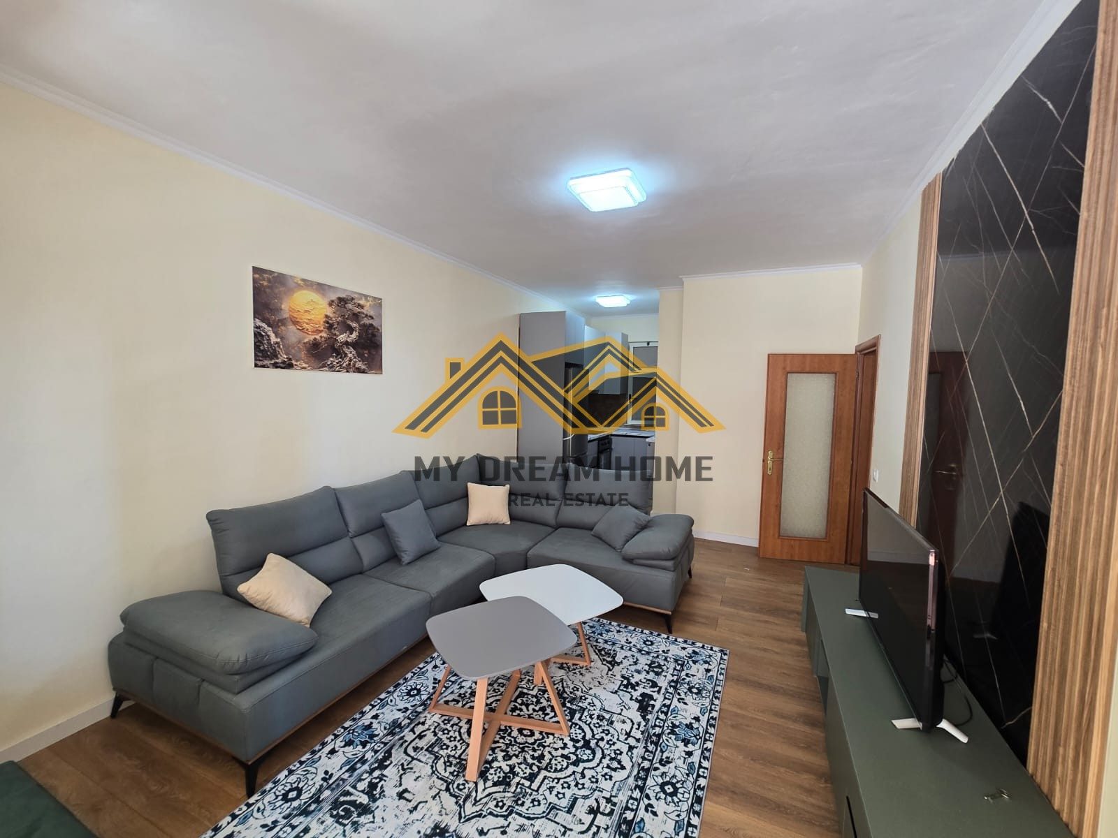 SHITET APARTAMENT 2+1 PLAZH ILIRIA DURRES 4