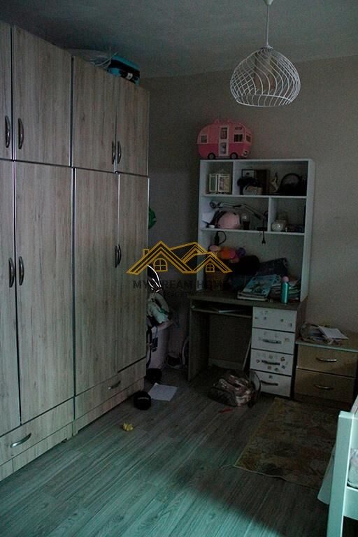 SHITET SHTËPI PRIVATE AFER MOZEUMIT, DURRËS 4