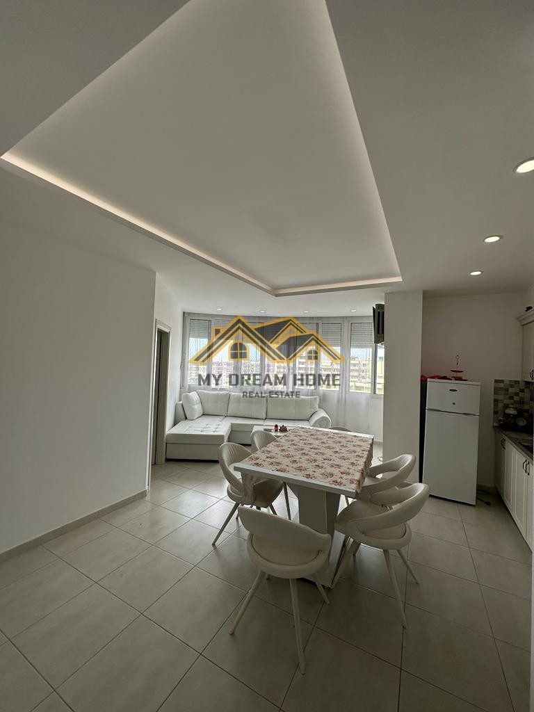 SHITET APARTAMENT 2+1 PLAZH DURRES 3