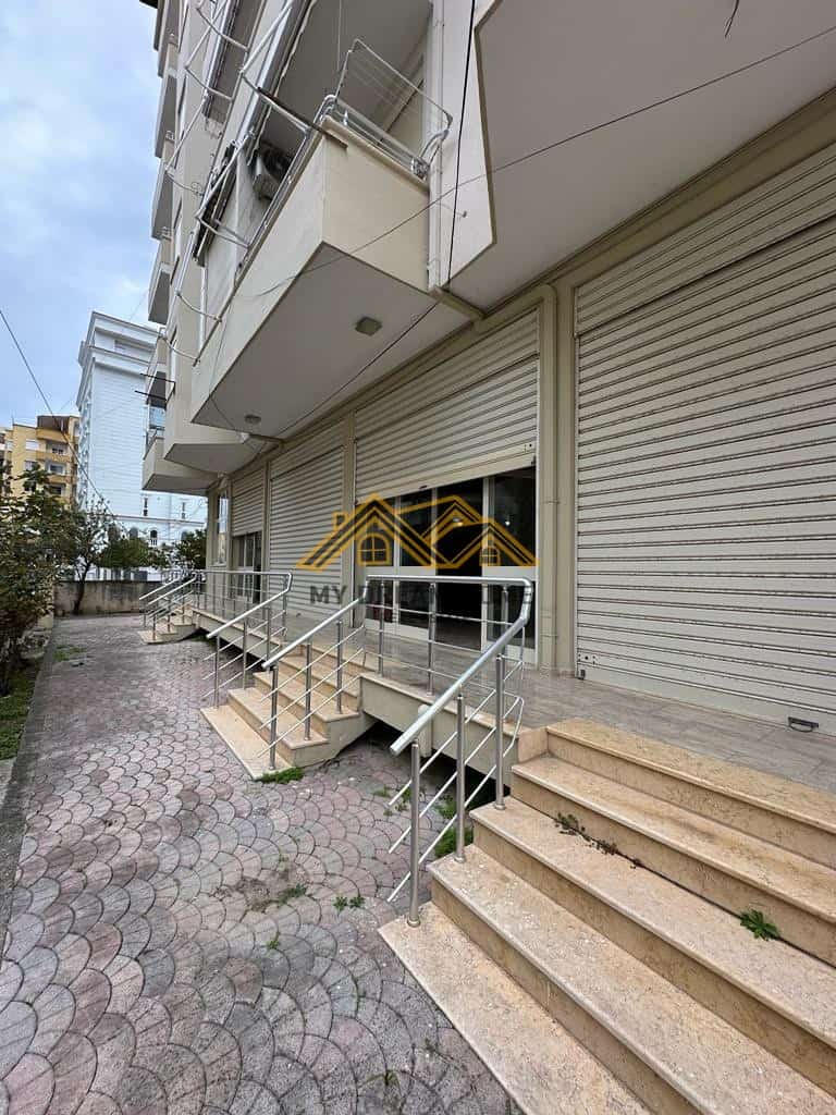 SHITET NJESI MUNDESI PER TA KTHYER NE APARTAMENTE TEK SHKEMBI KAVAJES !!