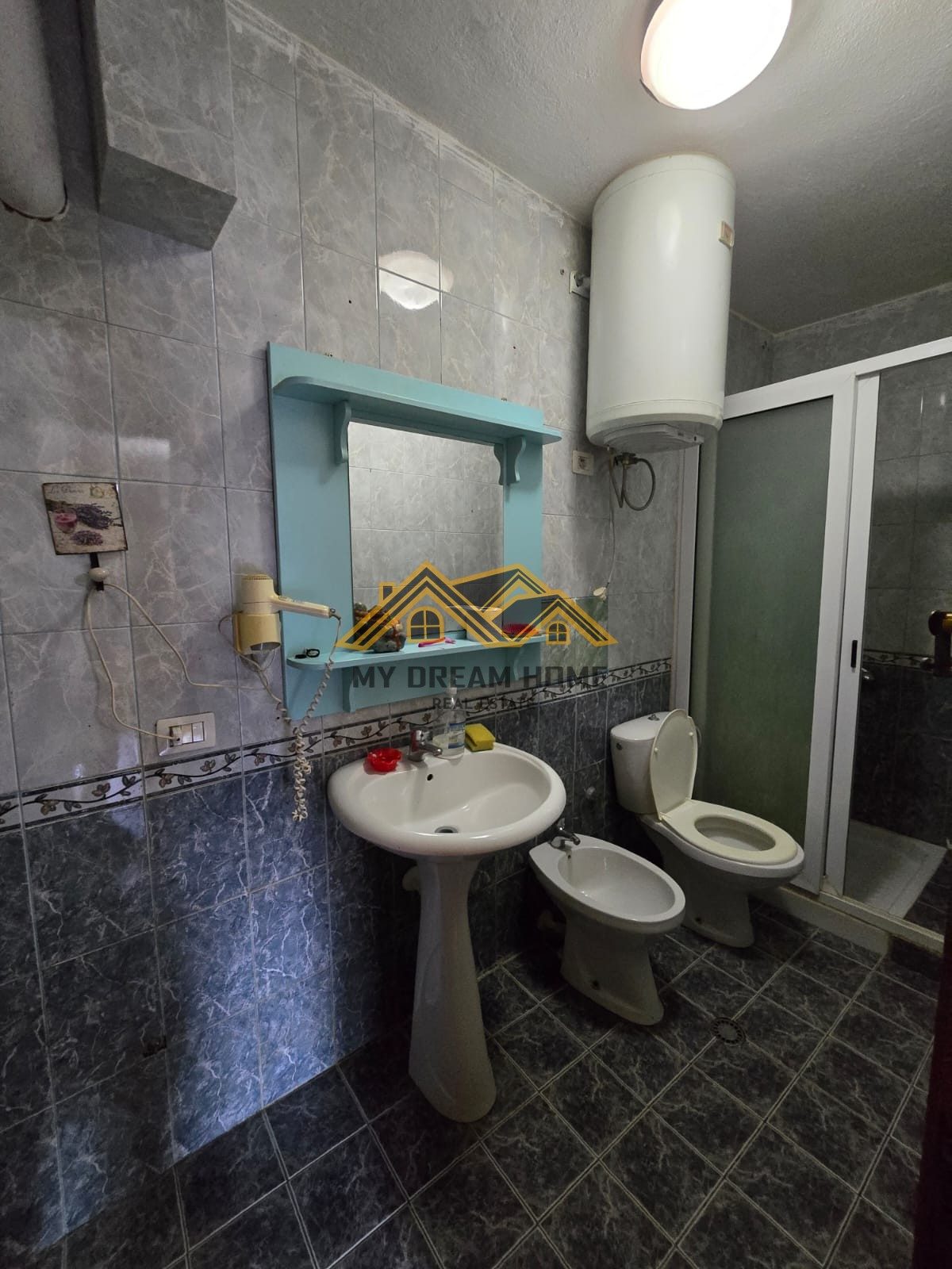 SHITET GARSONIERE ME OBORR – SHKËMBI I KAVAJËS, VIJE E DYTE ME DETIN 3