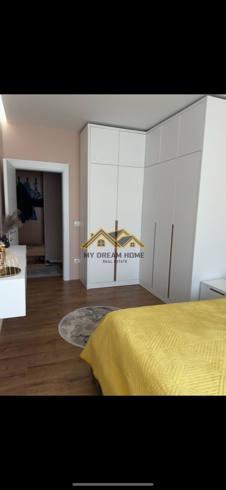 SHITET 2+1 I SAPO MOBILUAR NE DURRES