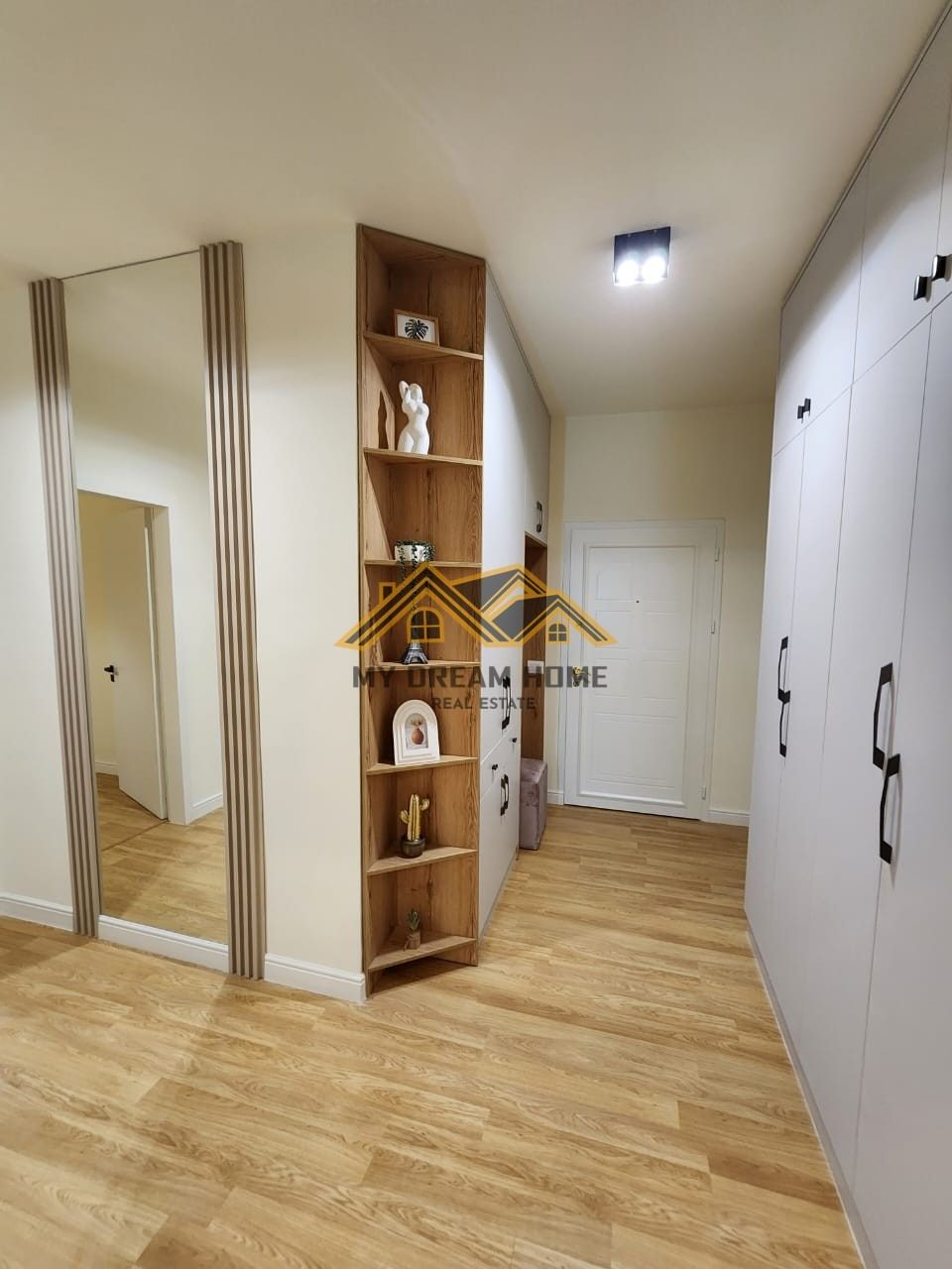 SHITET SUPER APARTAMENT 1+1 PLAZH DURRES !!! 4