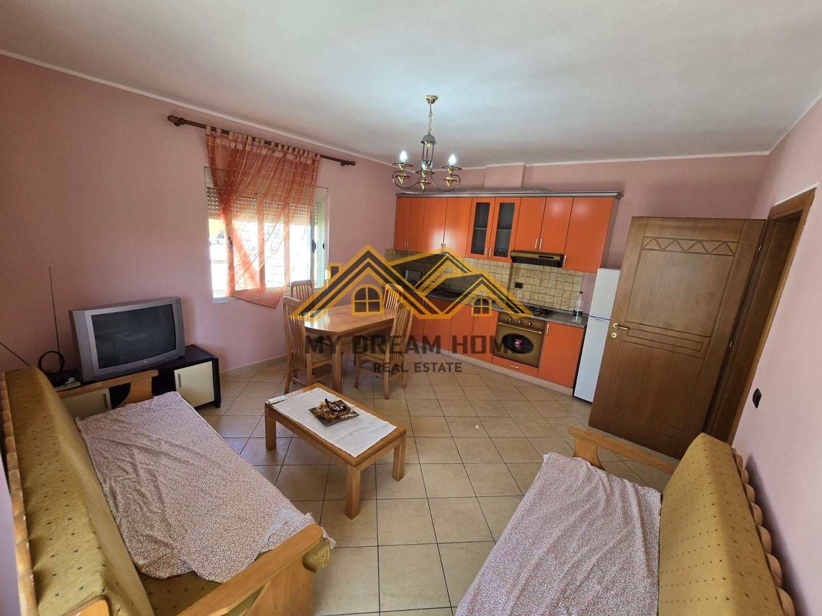 SHITET APARTAMENT 1+1 NE SHKEMBIN E KAVAJES !!