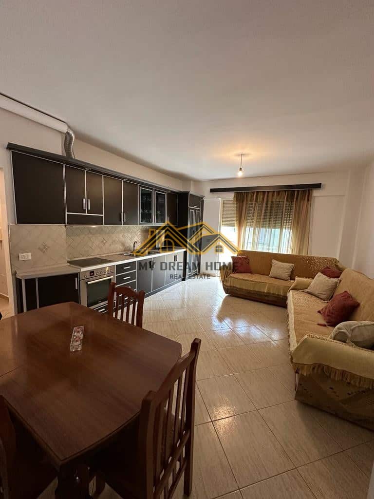 SHITET APARTAMENT 2+1 PLAZH DURRES! 4