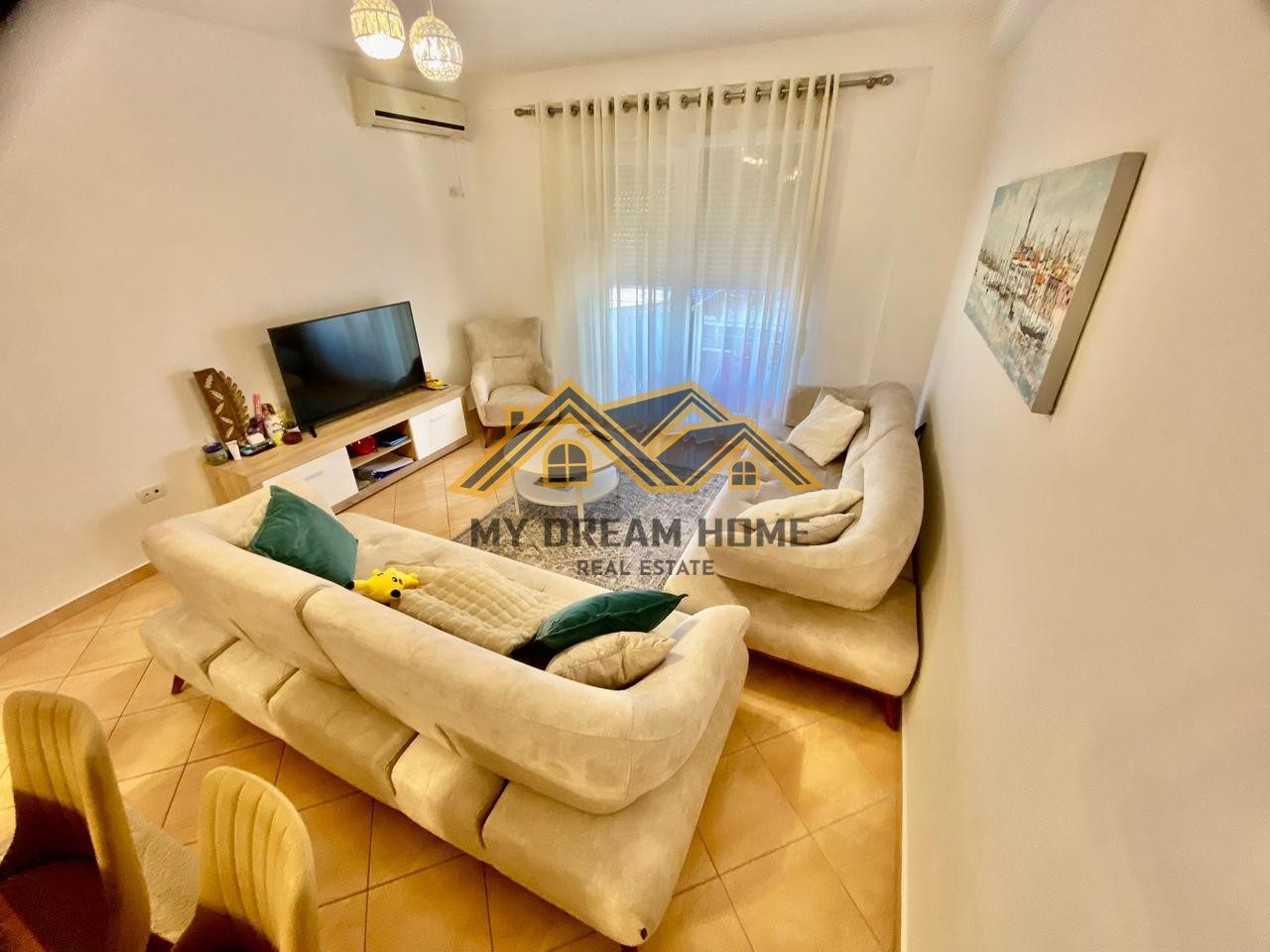 SHITET APARTAMENT 2+1+2+VERAND NE PLAZH DURRES 3