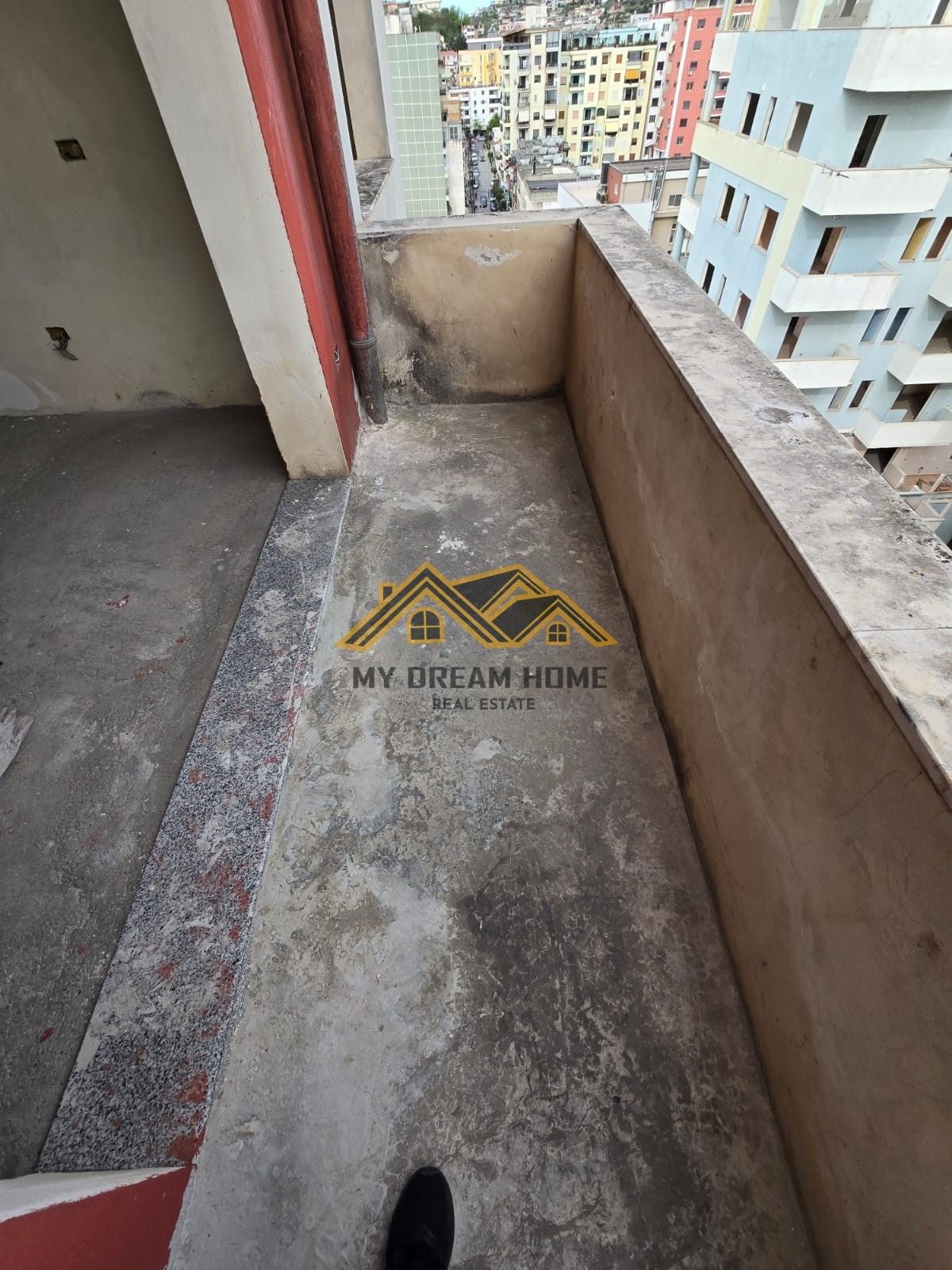 SHITET APARTAMENT 2+1+2 + VERAND TEK ISH RAJONI I POLICIS DURRES! 3