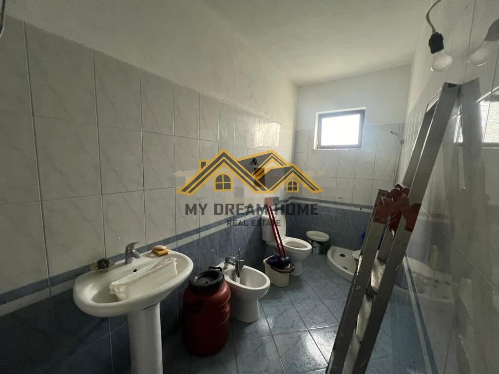 SHITET SHTEPI PRIVATE NE ISH KENETE DURRES! 3