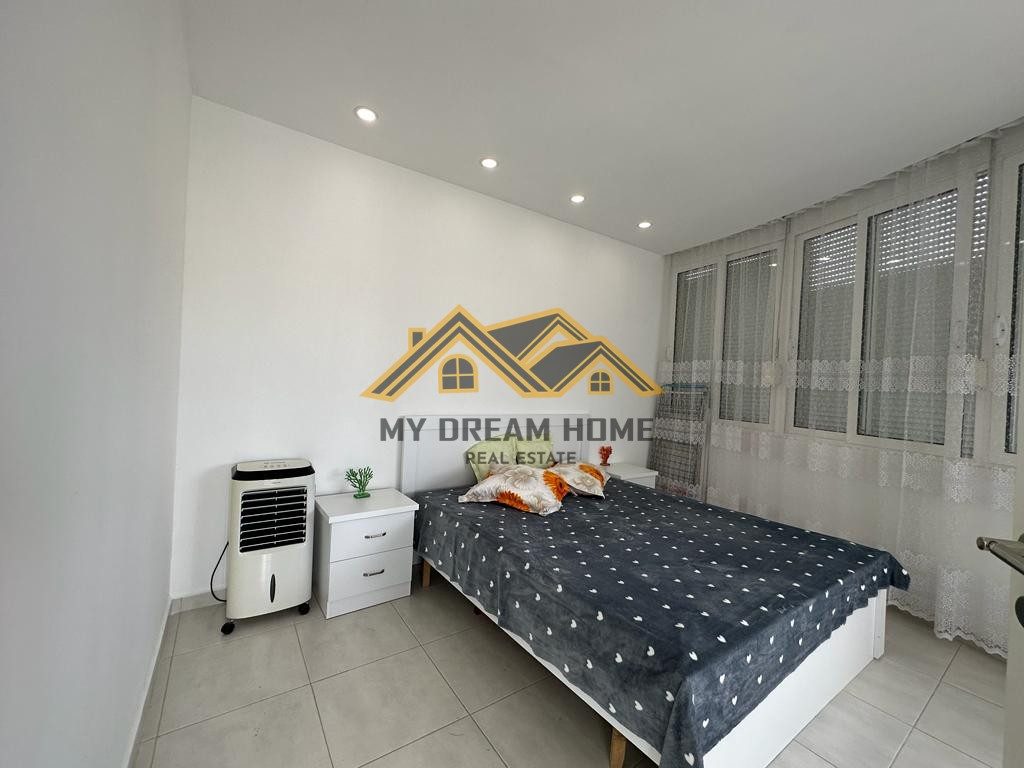 SHITET APARTAMENT 2+1 PLAZH DURRES 2