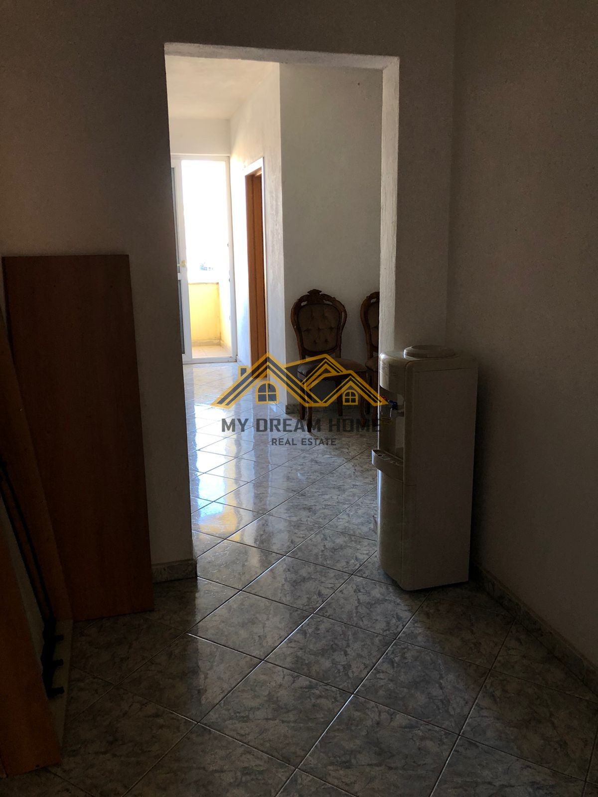 SHITET APARTAMENT 1+1 PLAZH ILIRIA 4