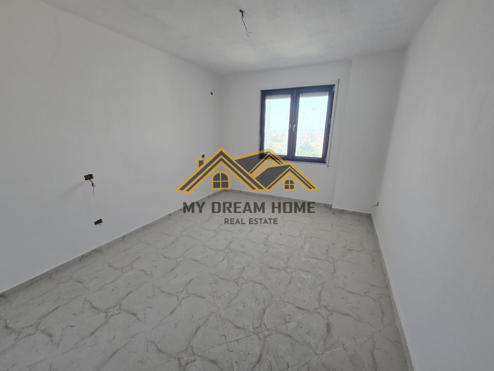 SHITET APARTAMENT 1+1+ DEPO NE VOLLGA DURRES! 2