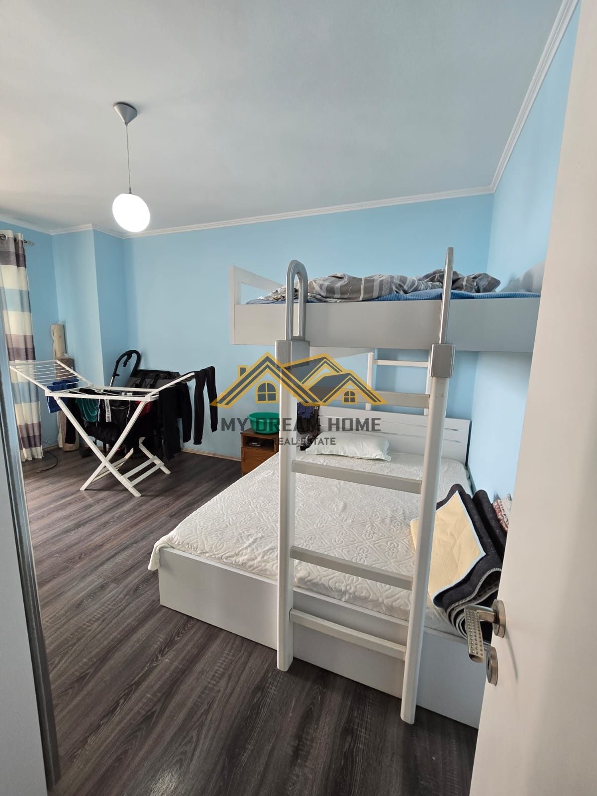 SHITET APARTAMENT 3+1+2+2 BALLKONE ME PAMJE DETI NE VOLLGA ! 3