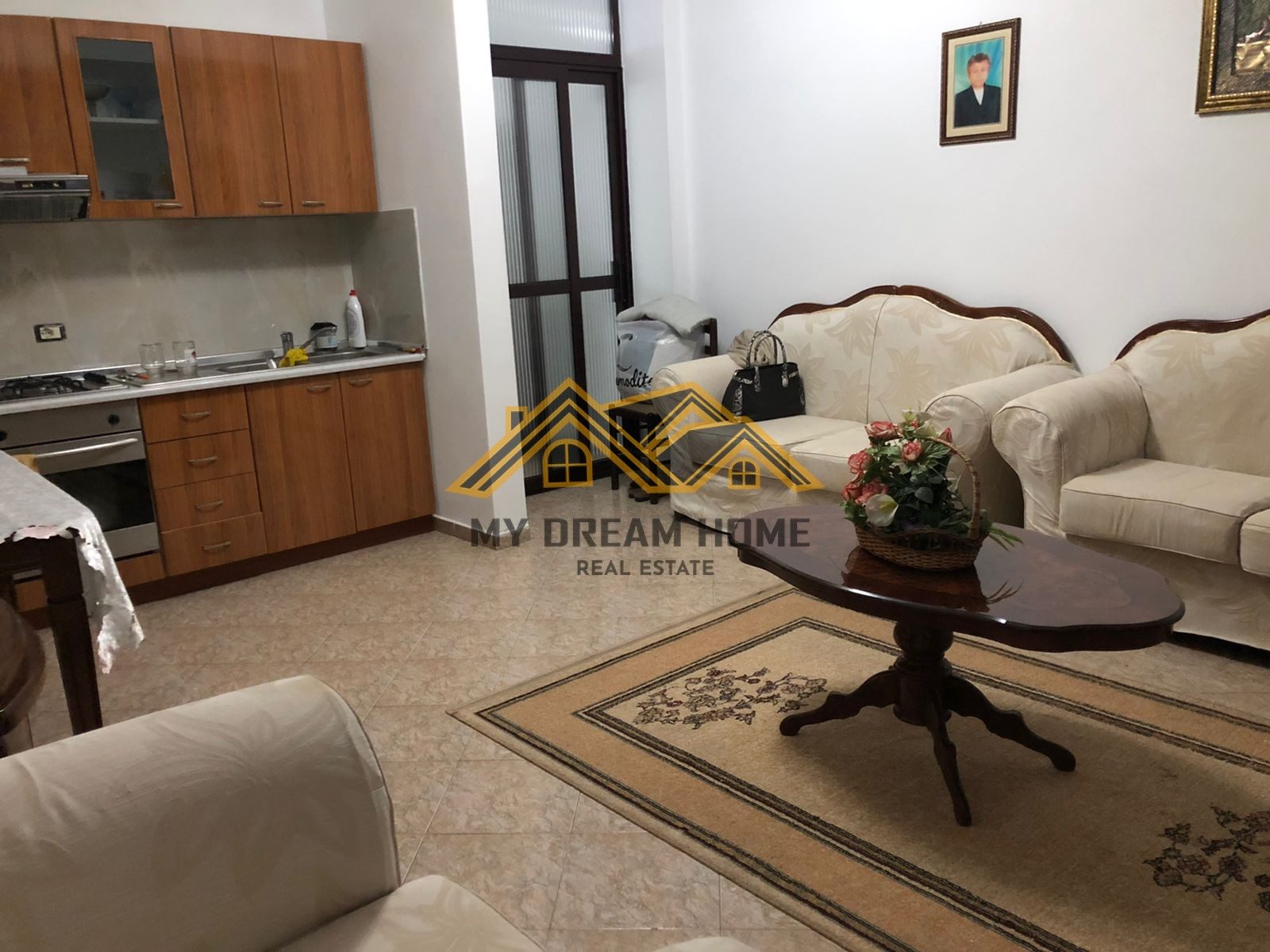 SHITET APARTAMENT 1+1 TE ISH RAJONI! 4