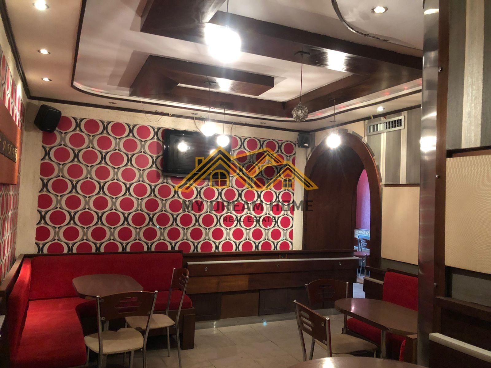 OKAZION SHITET AMBIENTI, TIRANE! . 4