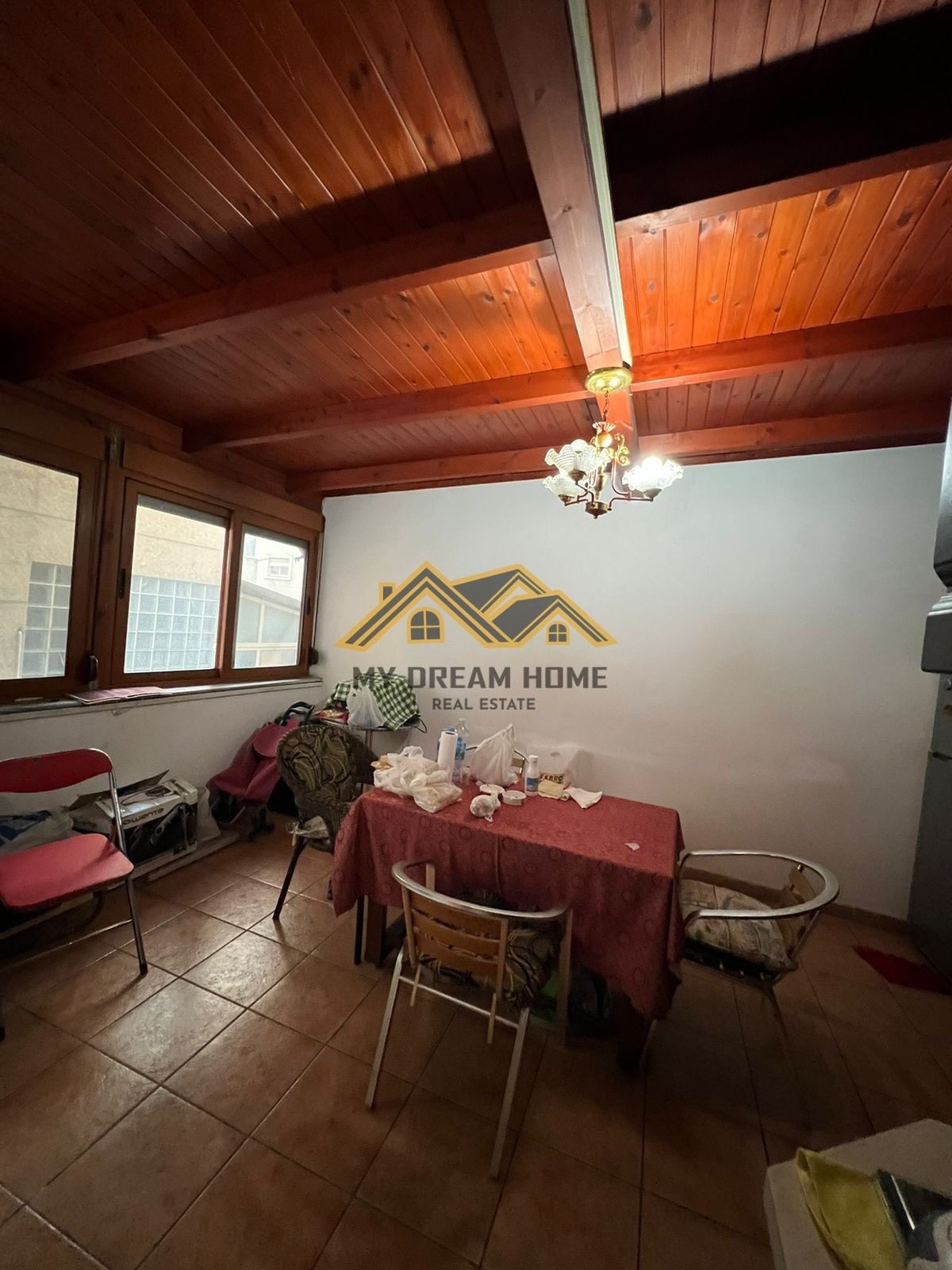 SHITET APARTAMENTI 2+1+VERAND TEK UKD DURRES! 4