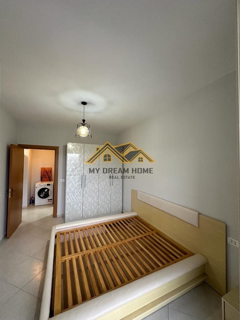 Apartament 1+1 per shitje në Rrugen Aleksander Goga. 3