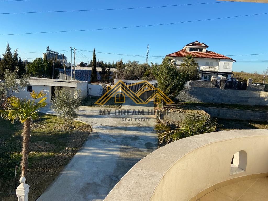 SHITET VILE 2 KATESHE NE RRASHBULL, PRANE KANTINES SE VERES GJERGJ KASTRIOTI SKENDERBEU !! 4