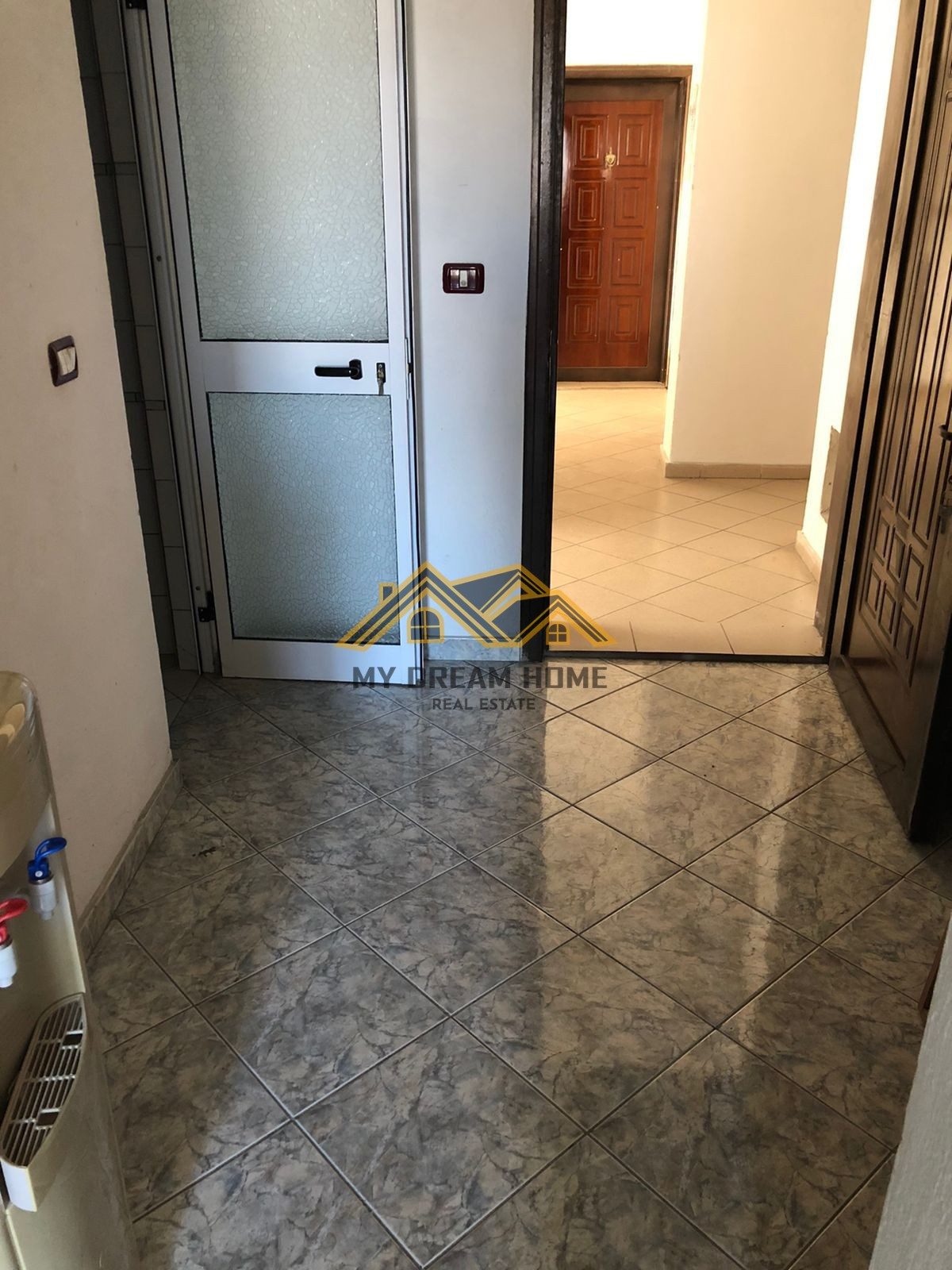 SHITET APARTAMENT 1+1 PLAZH ILIRIA 2