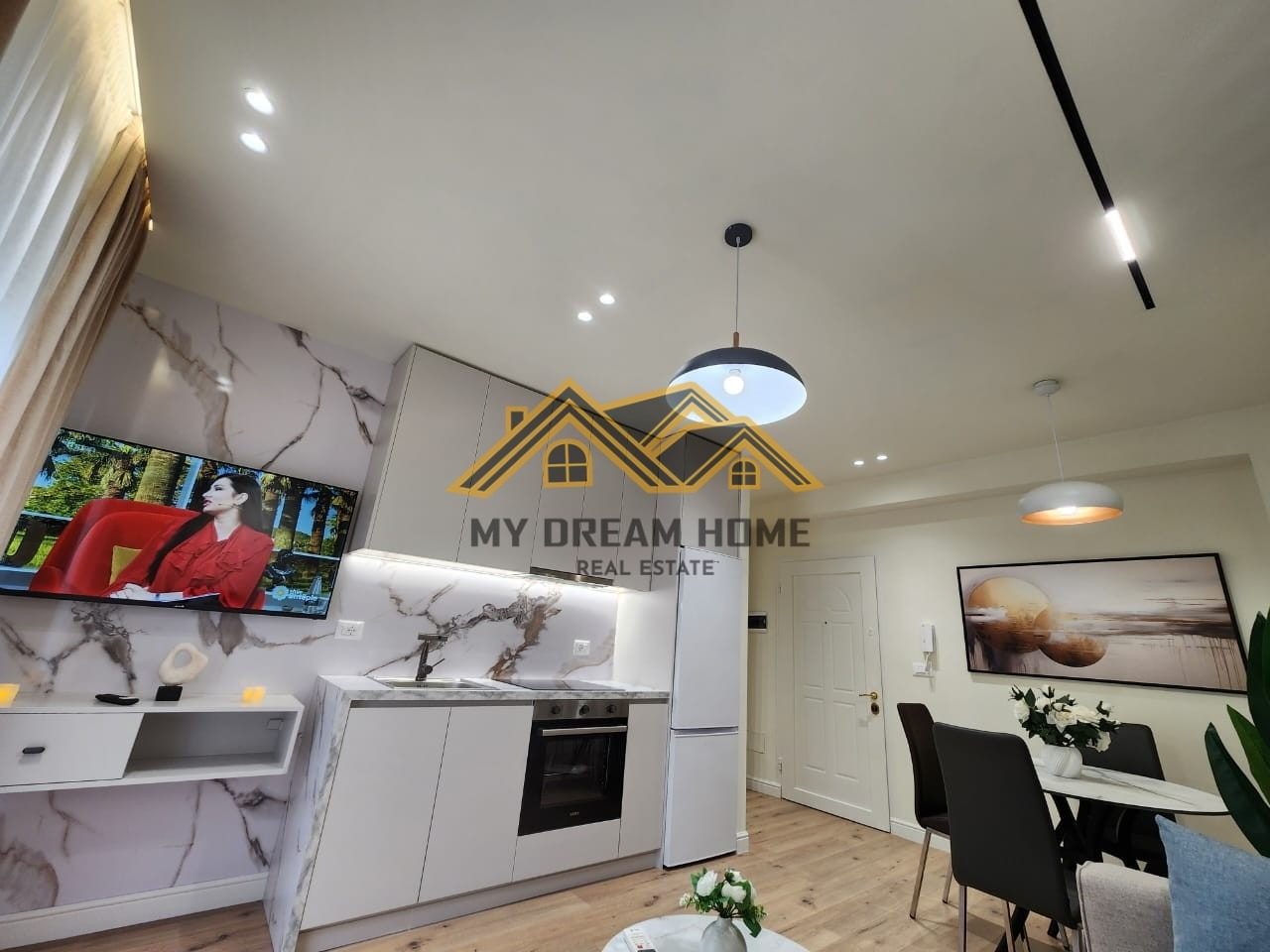 SHITET APARTAMENT 1+1 PAMJE DETI PLAZH ILIRIA! 4