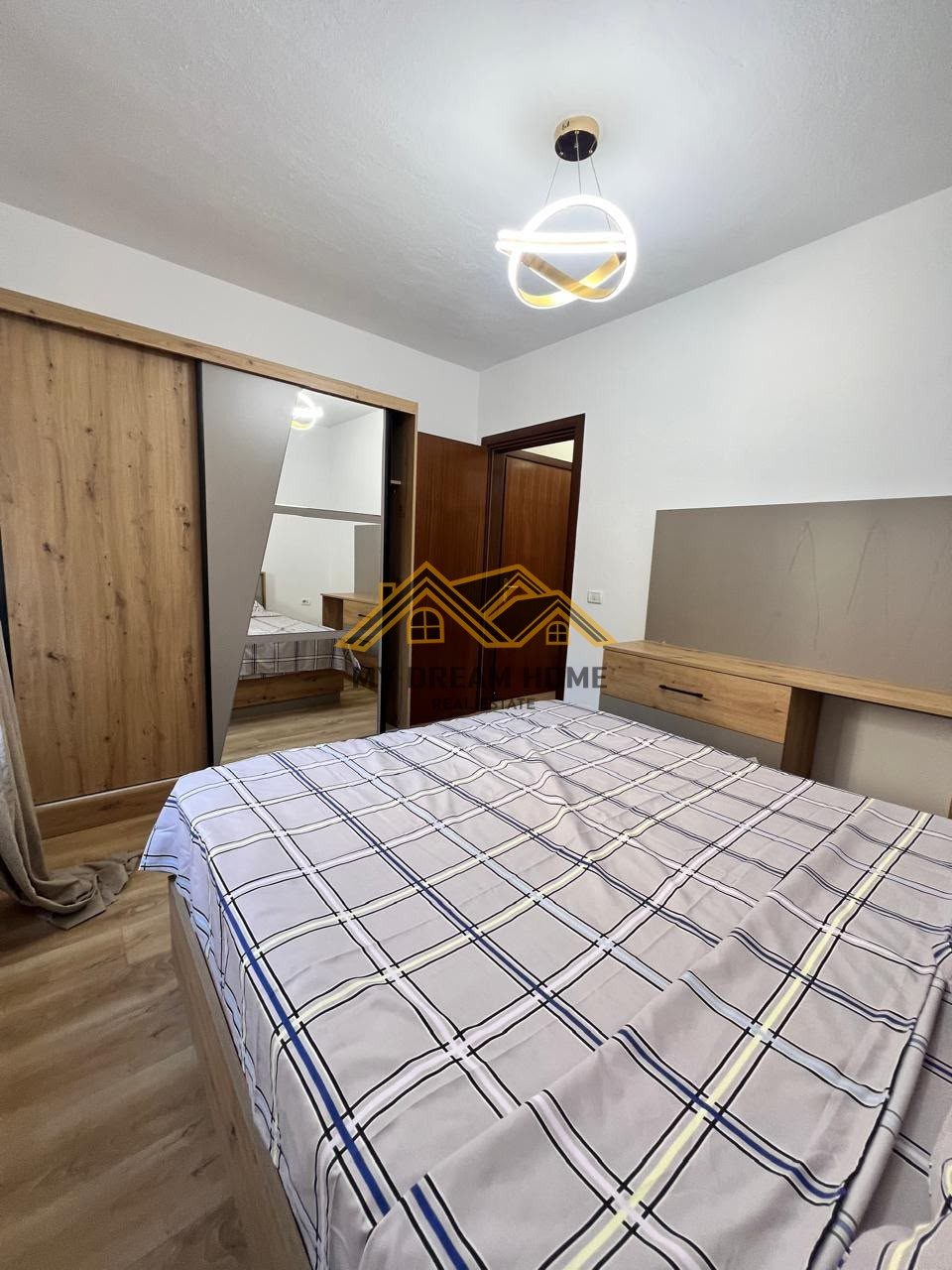SHITET APARTAMENT 1+1 GOLEM.